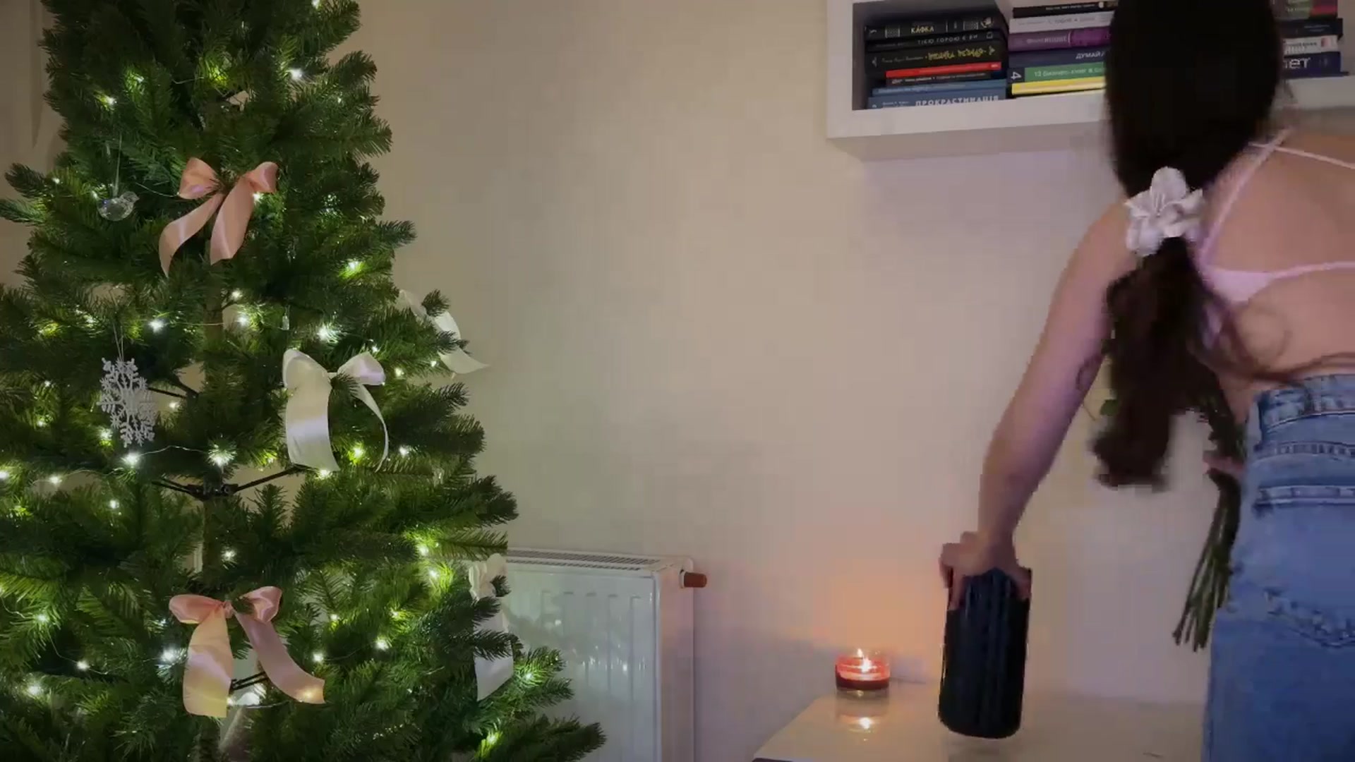 Gallery image thumbnail from AngelIsland's myfreecams stream on, 12/23/2025, 18:11 image 17 of 20