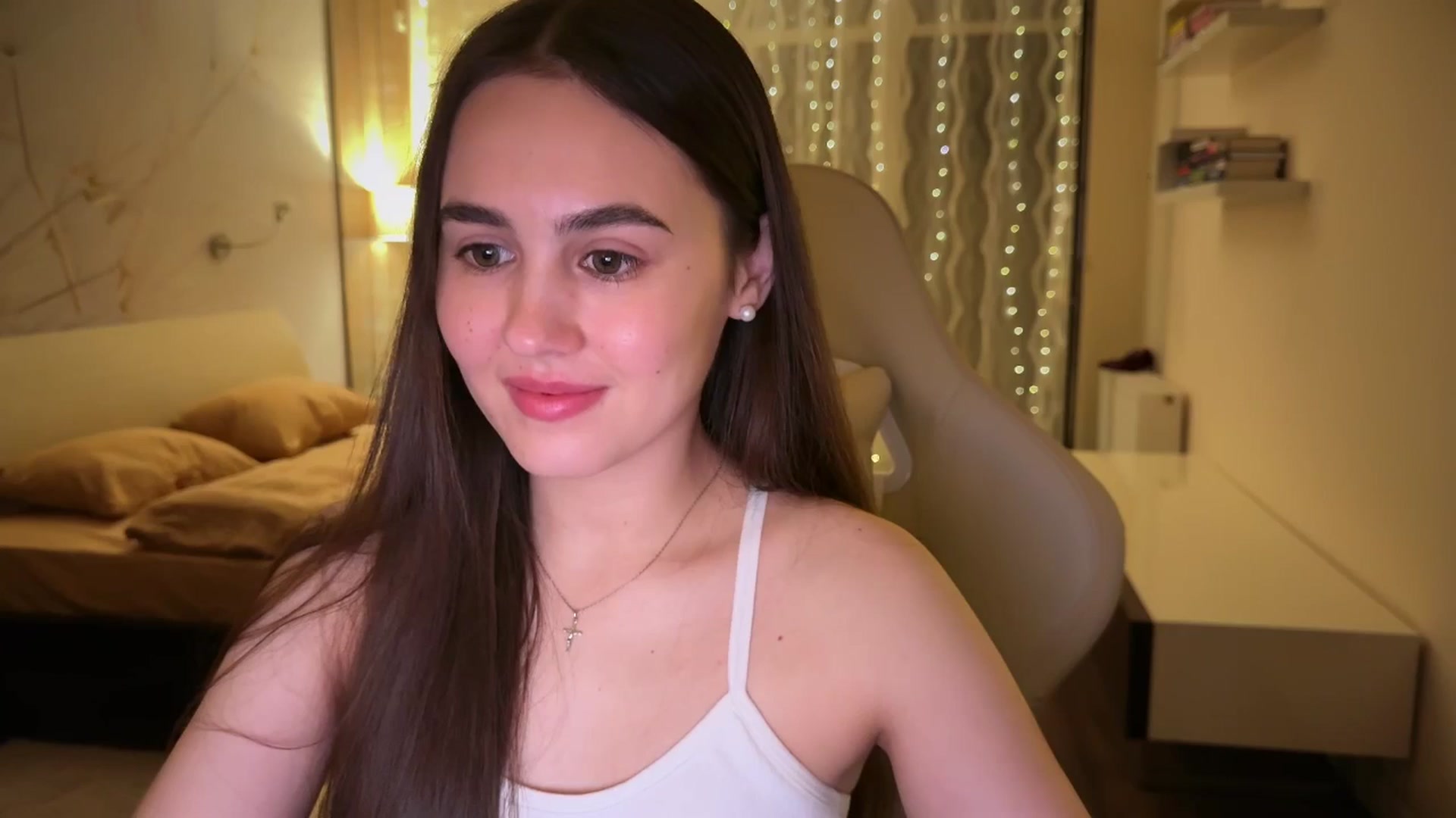 Gallery image thumbnail from AngelIsland's myfreecams stream on, 01/31/2026, 17:05 image 11 of 20