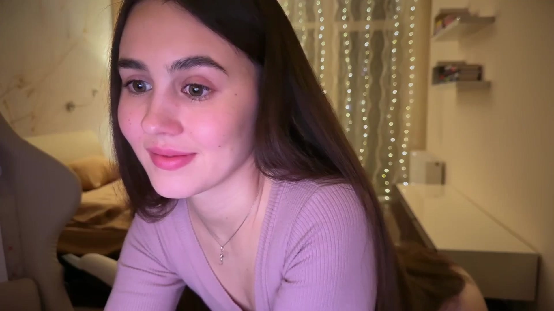 Gallery image thumbnail from AngelIsland's myfreecams stream on, 02/03/2026, 17:20 image 13 of 20