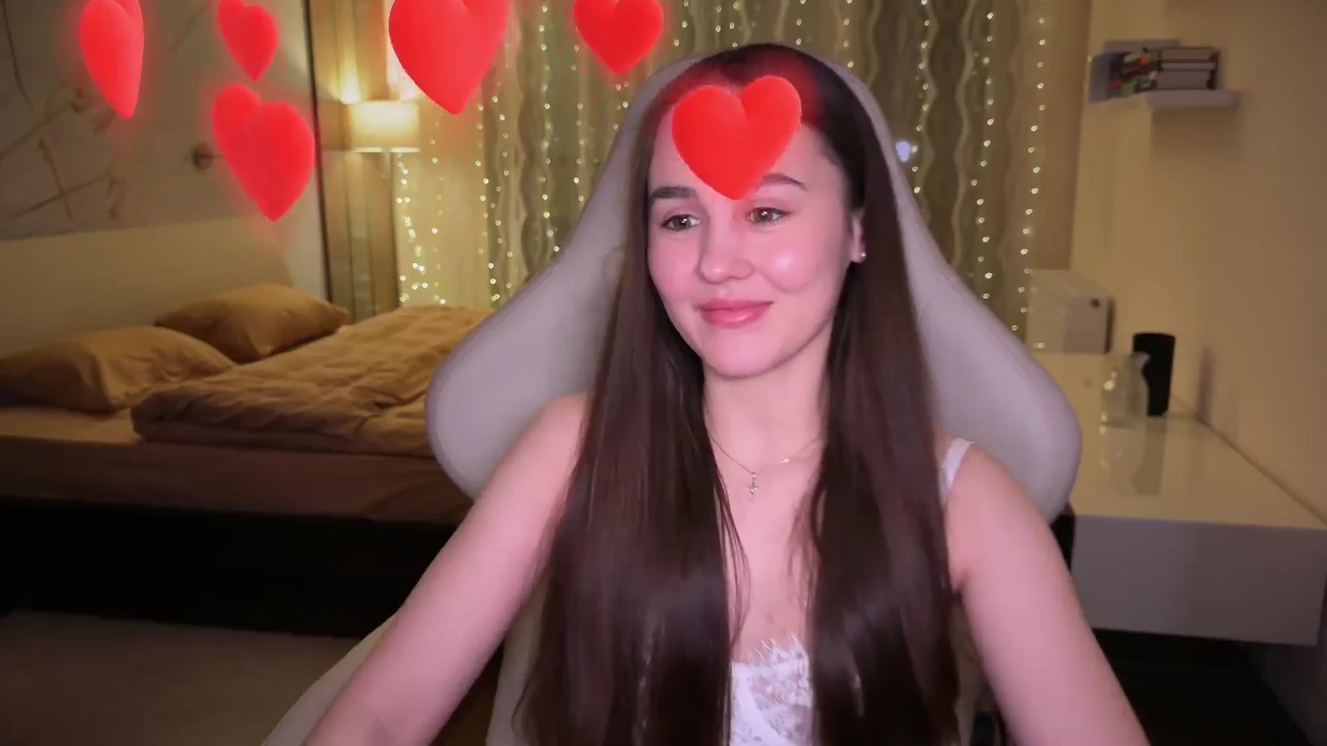 Gallery image thumbnail from AngelIsland's myfreecams stream on, 02/04/2026, 18:19 image 17 of 20