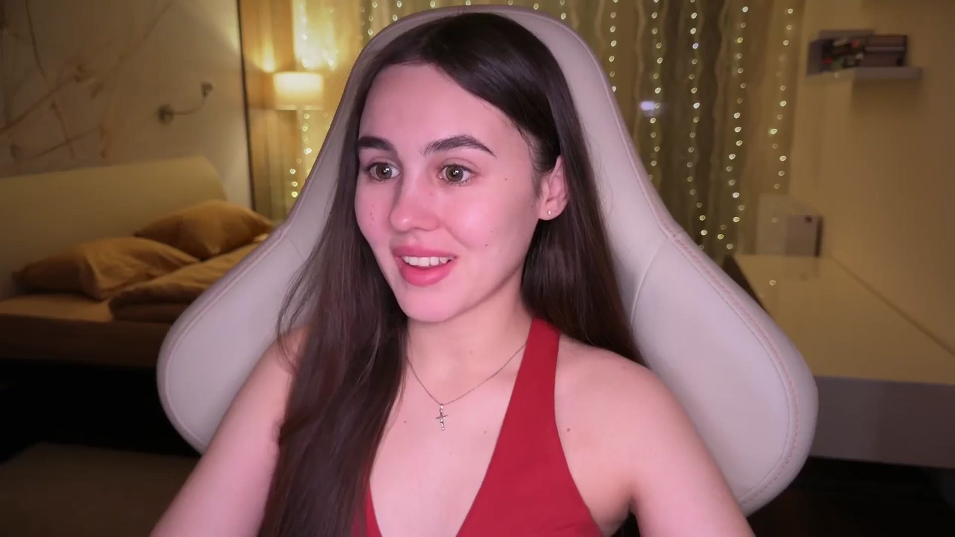 Gallery image thumbnail from AngelIsland's myfreecams stream on, 02/10/2026, 17:19 image 2 of 20