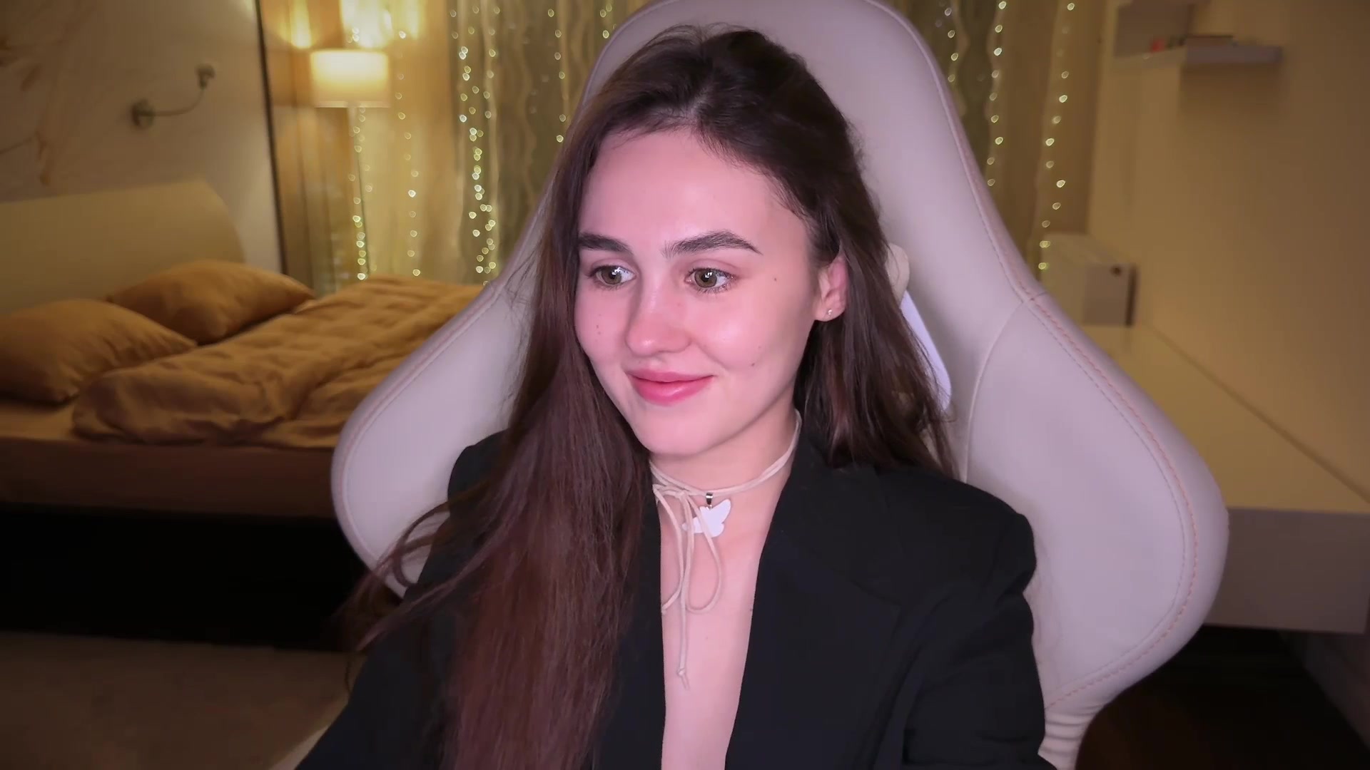 Gallery image thumbnail from AngelIsland's myfreecams stream on, 02/13/2026, 17:35 image 18 of 20