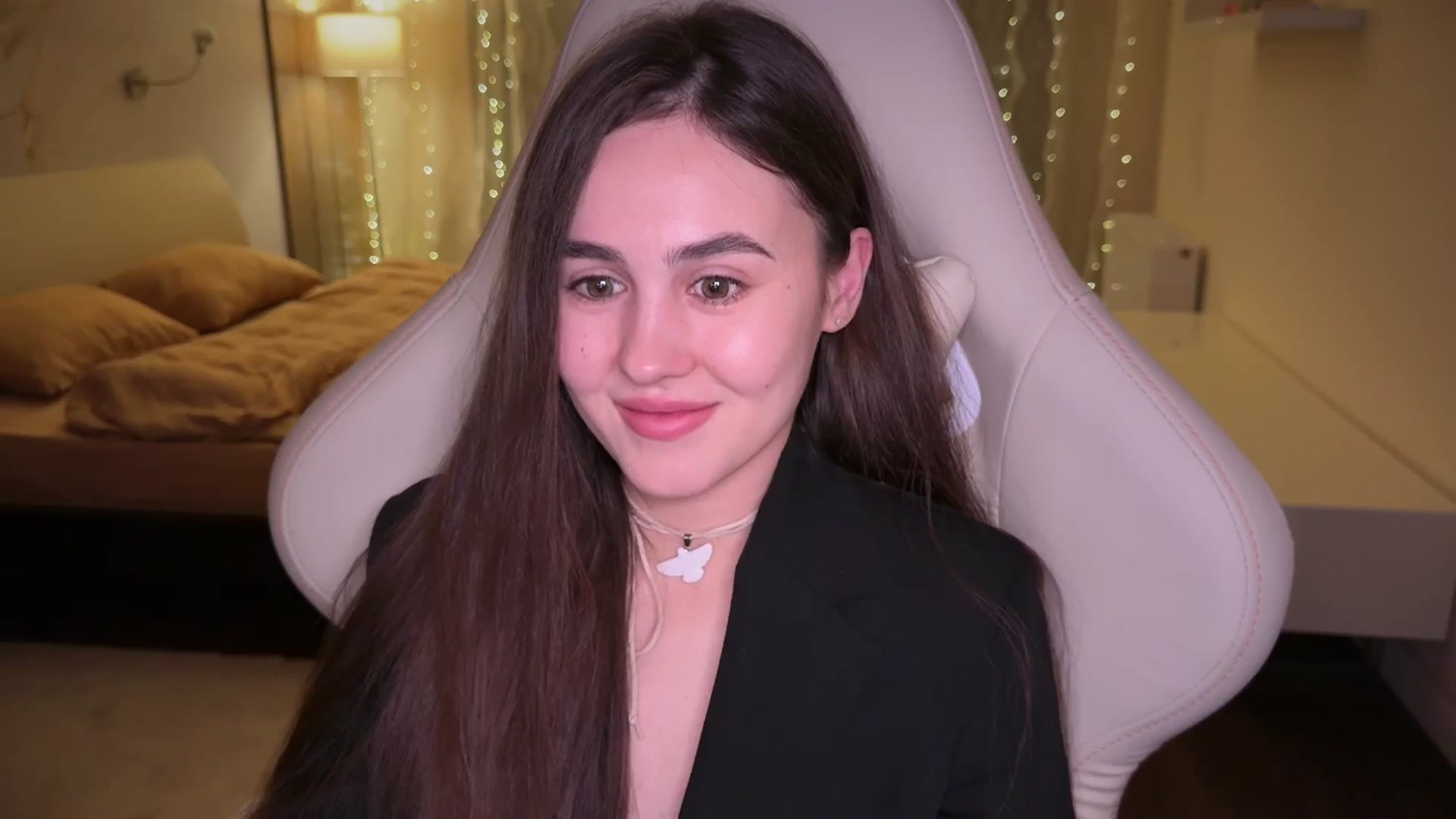 Gallery image thumbnail from AngelIsland's myfreecams stream on, 02/13/2026, 18:56 image 11 of 20