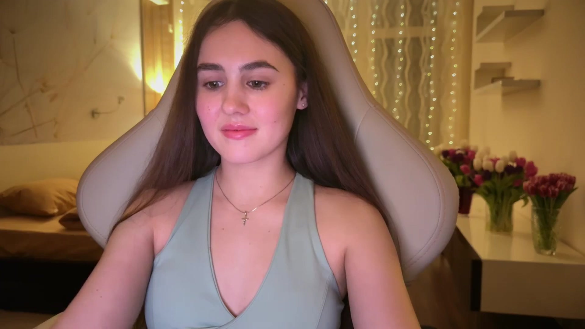 Gallery image thumbnail from AngelIsland's myfreecams stream on, 02/17/2026, 18:55 image 16 of 20