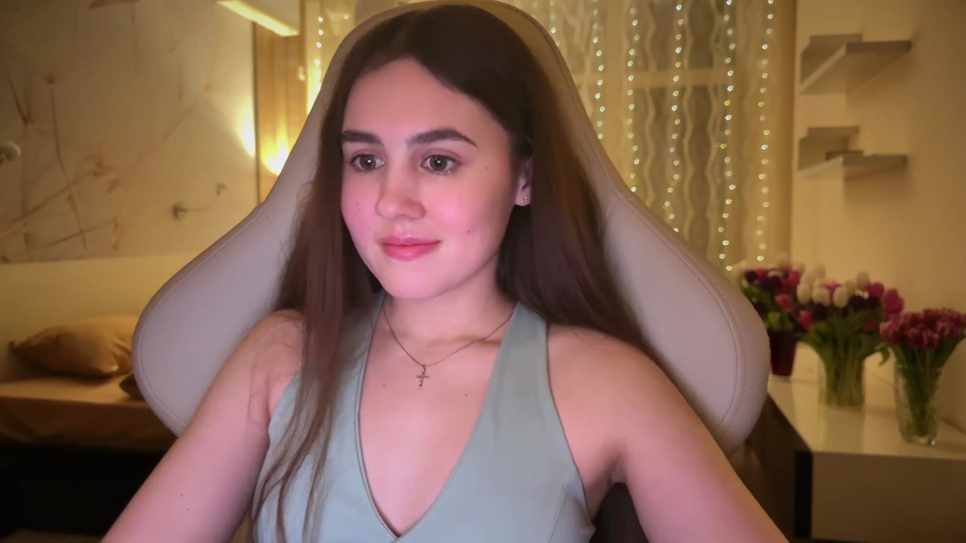 Gallery image thumbnail from AngelIsland's myfreecams stream on, 02/17/2026, 18:55 image 12 of 20