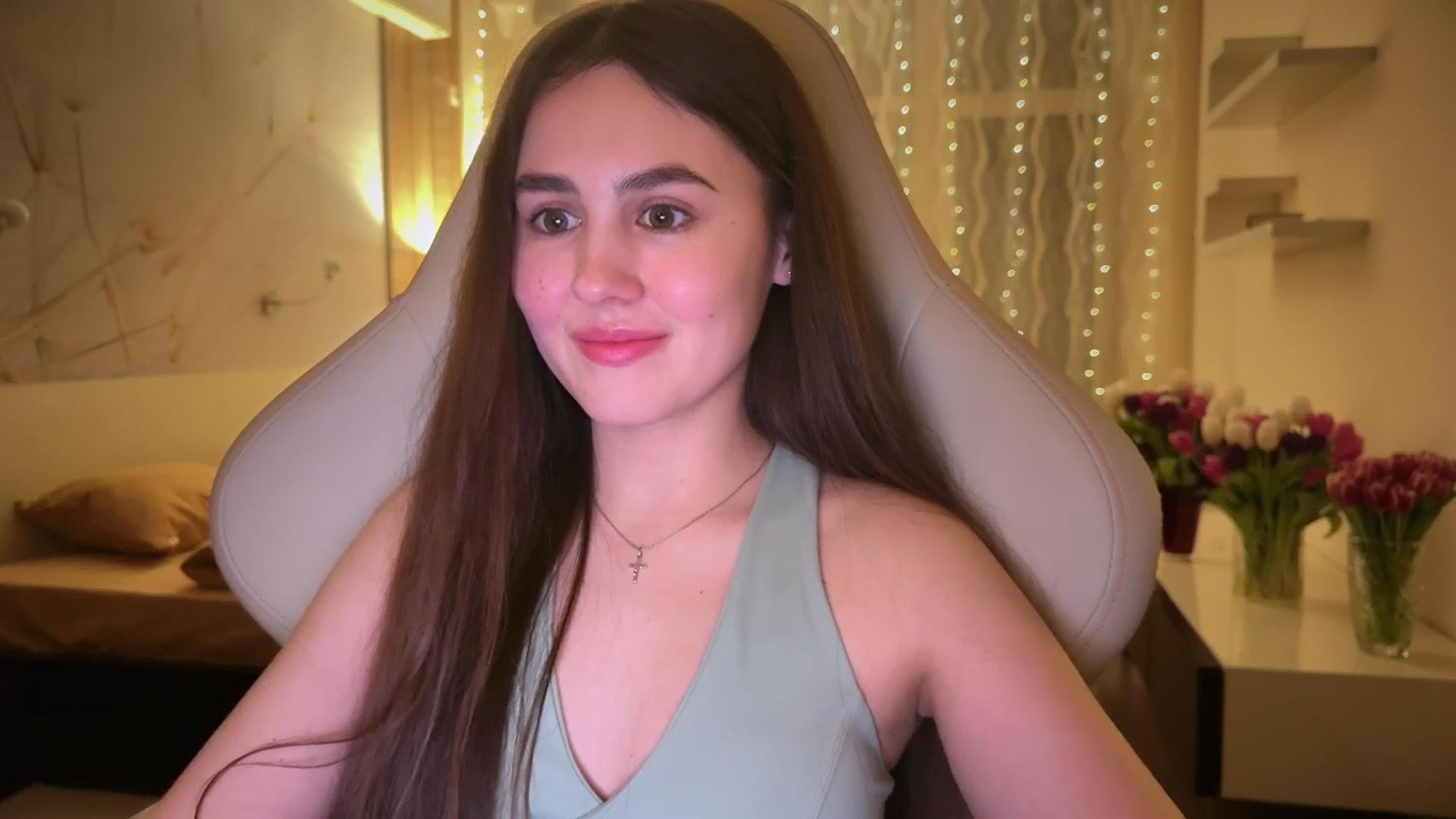 Gallery image thumbnail from AngelIsland's myfreecams stream on, 02/17/2026, 18:55 image 13 of 20