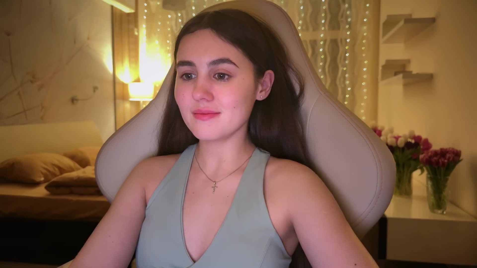 Gallery image thumbnail from AngelIsland's myfreecams stream on, 02/17/2026, 19:41 image 3 of 20