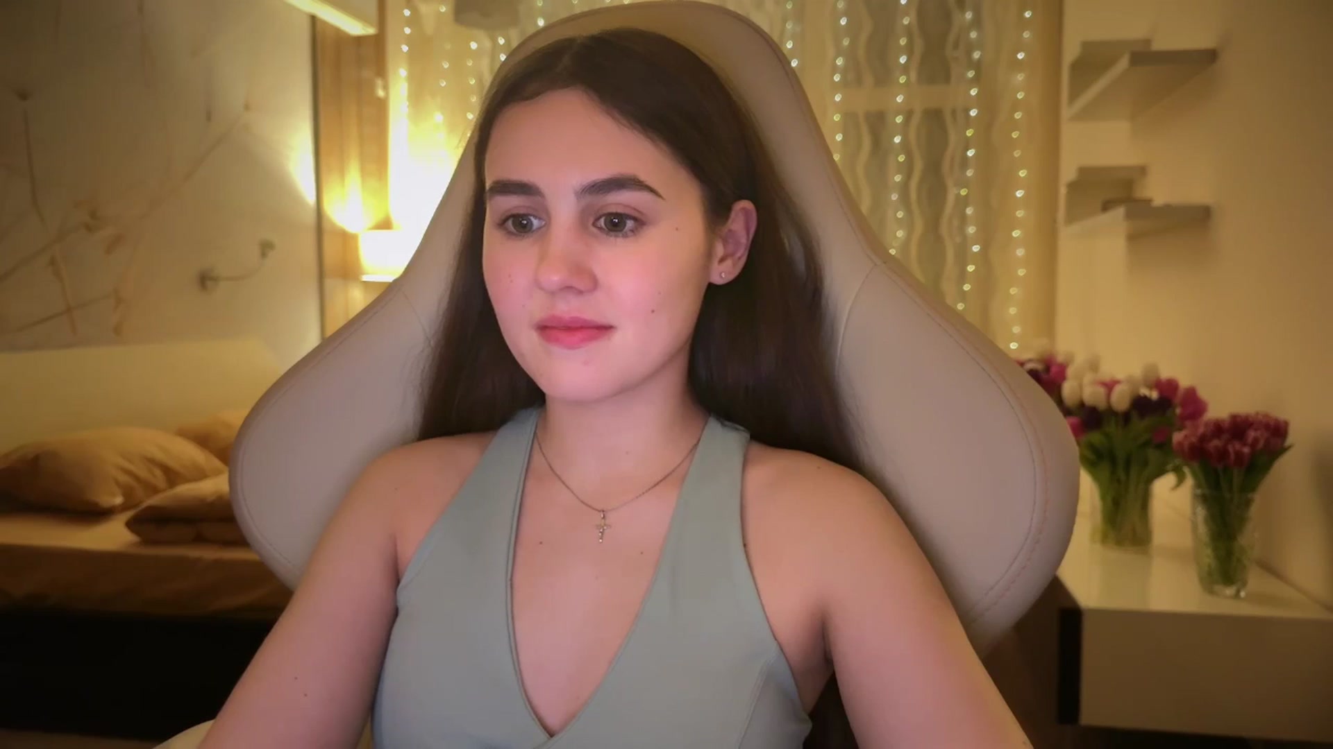 Gallery image thumbnail from AngelIsland's myfreecams stream on, 02/17/2026, 19:41 image 7 of 20