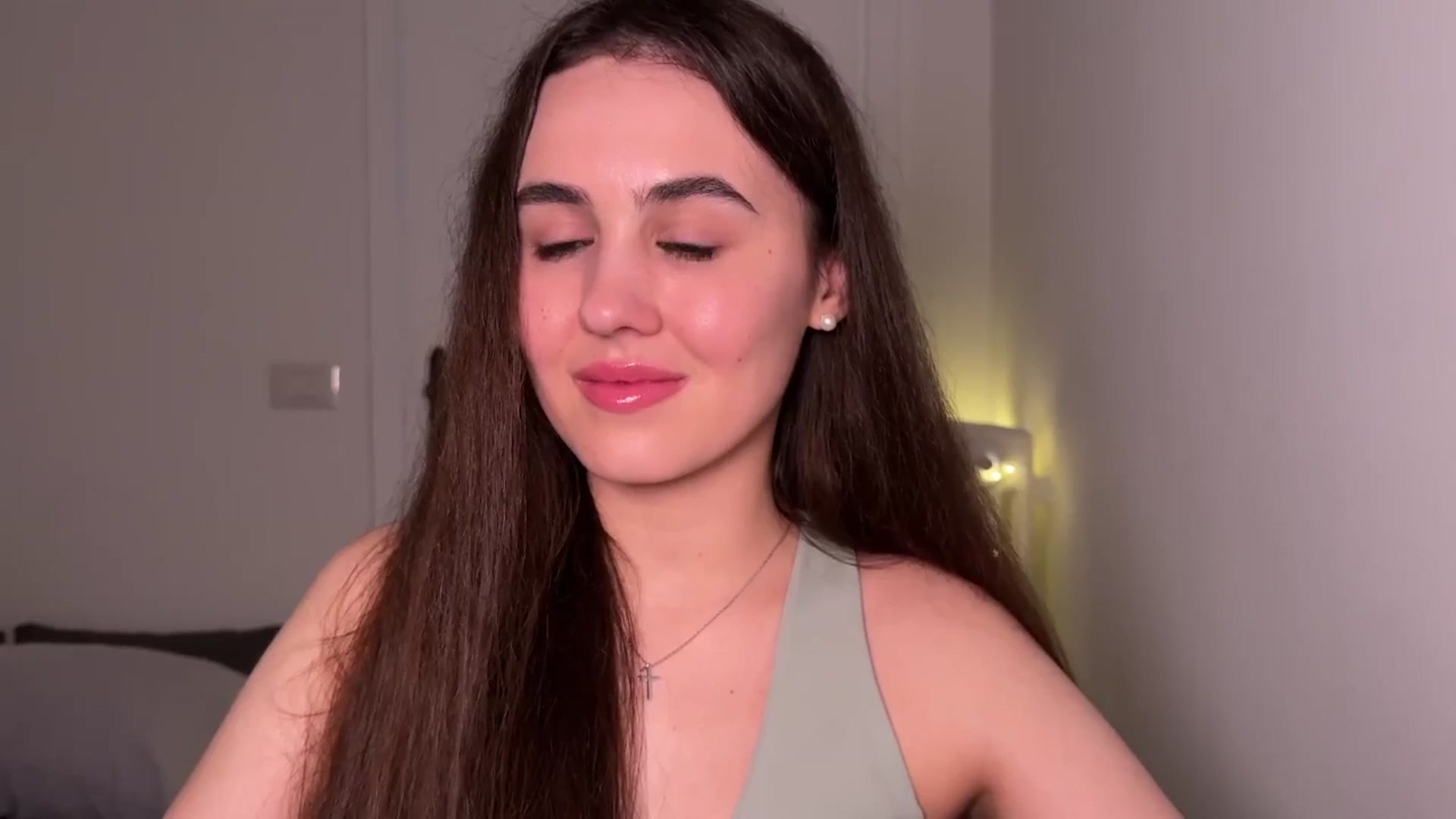 Gallery image thumbnail from AngelIsland's myfreecams stream on, 03/23/2026, 20:49 image 9 of 20