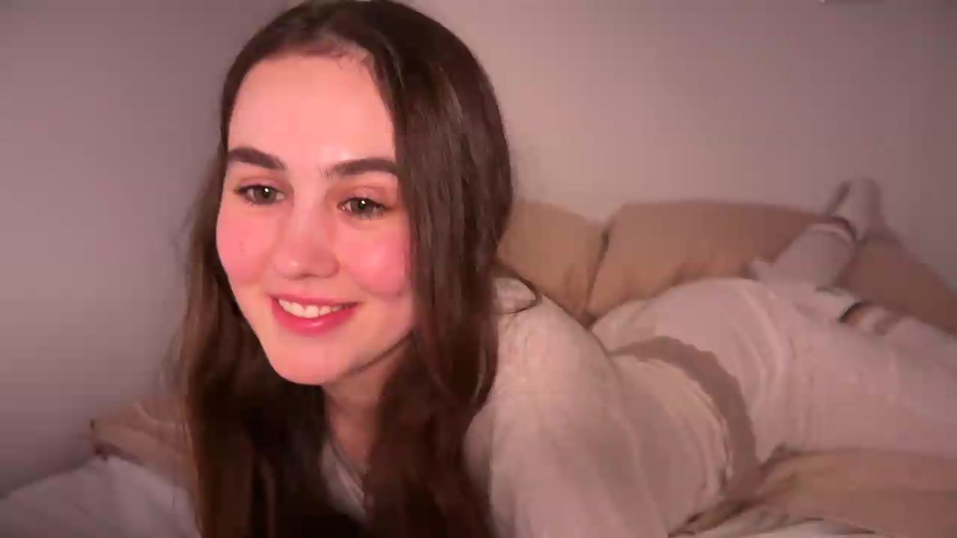Gallery image thumbnail from AngelIsland's myfreecams stream on, 04/24/2026, 20:06 image 15 of 20