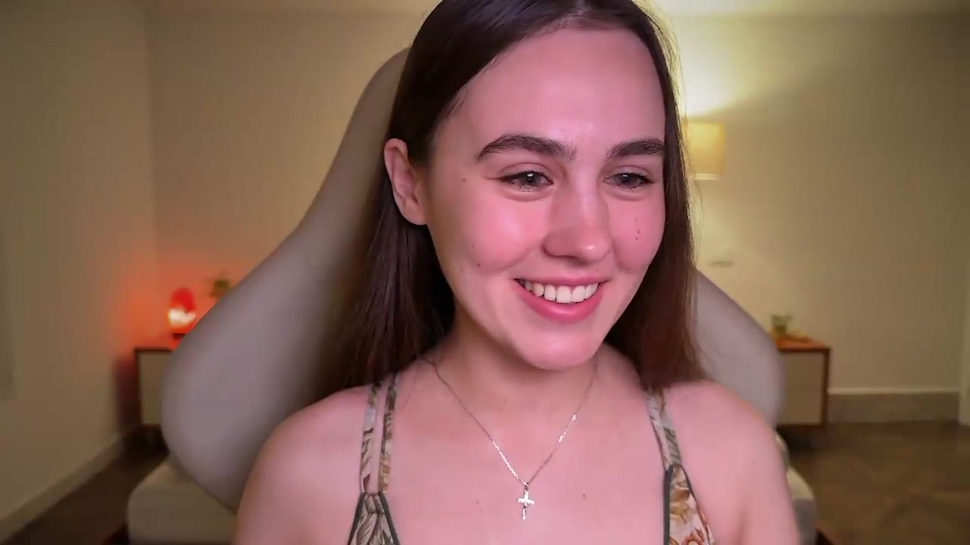 Gallery image thumbnail from AngelIsland's myfreecams stream on, 06/05/2026, 22:13 image 12 of 20