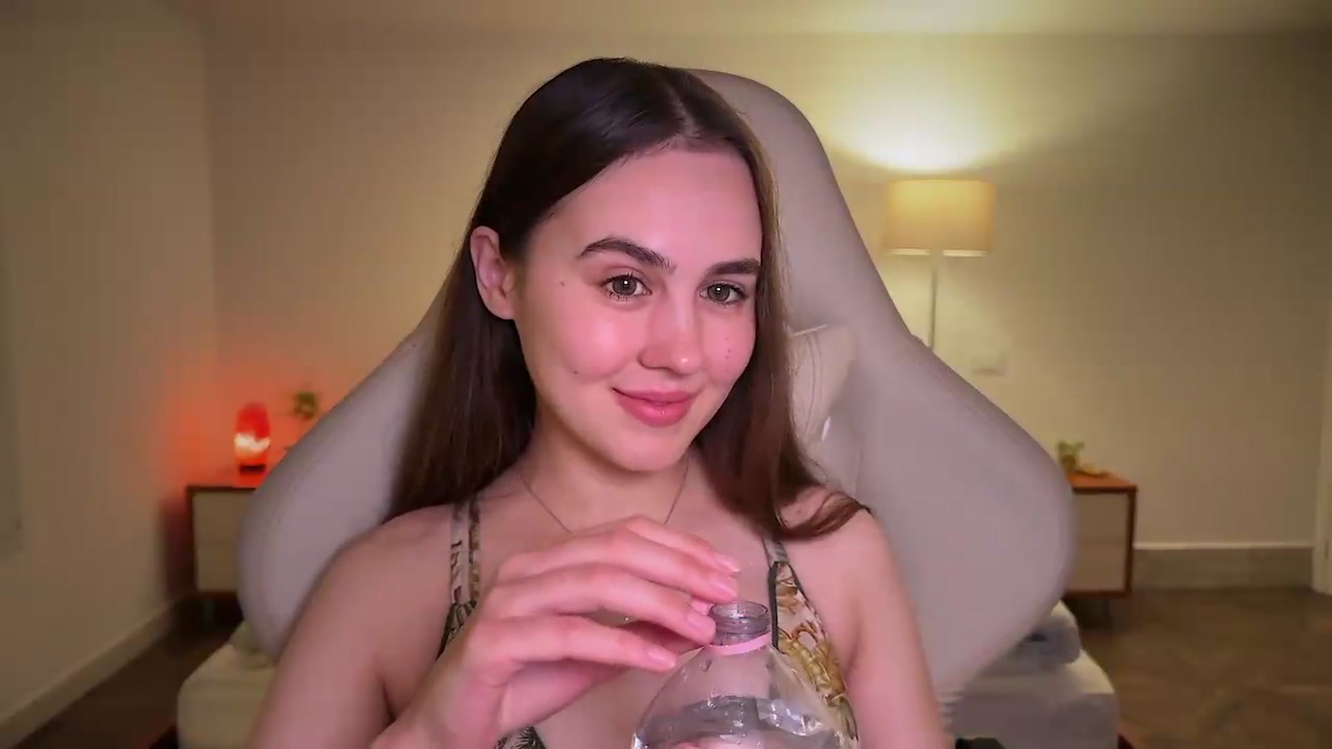 Gallery image thumbnail from AngelIsland's myfreecams stream on, 06/05/2026, 22:13 image 19 of 20