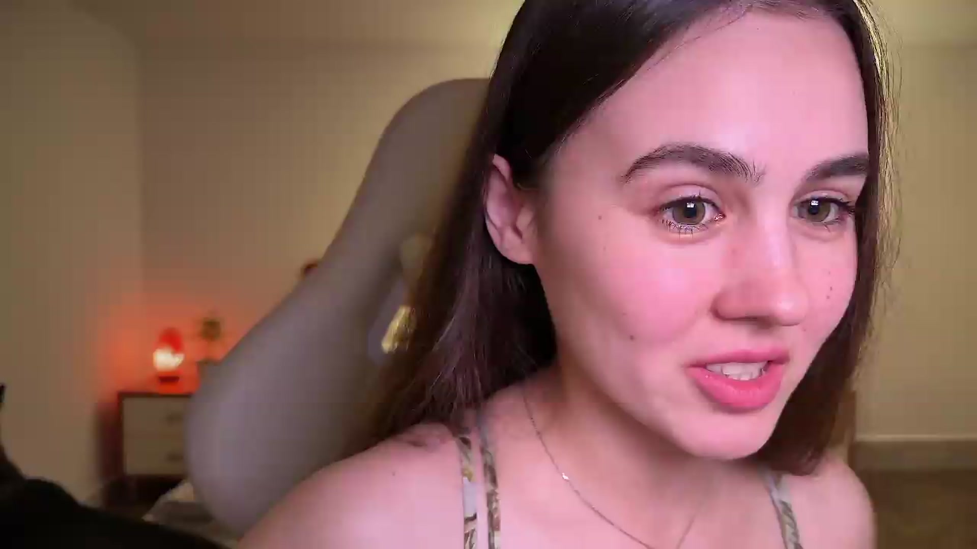 Gallery image thumbnail from AngelIsland's myfreecams stream on, 06/05/2026, 22:13 image 1 of 20