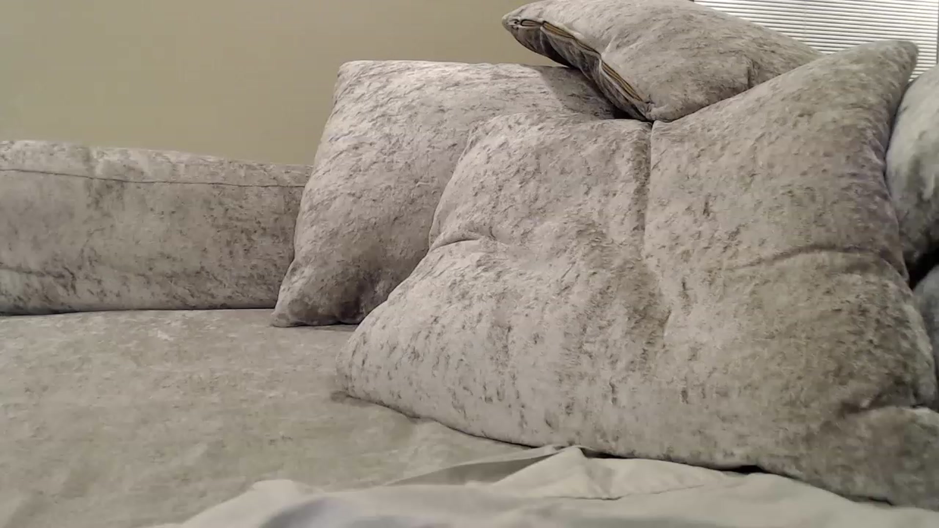 Gallery image thumbnail from AngelJazmin's myfreecams stream on, 12/07/2023, 04:09 image 1 of 20