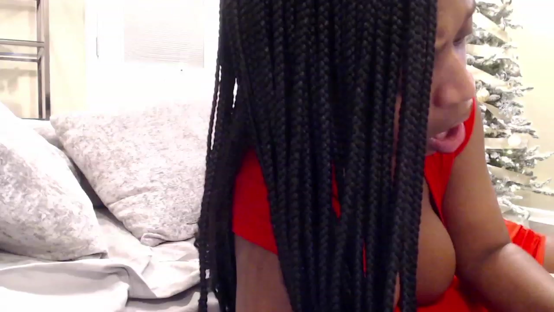 Gallery image thumbnail from AngelJazmin's myfreecams stream on, 12/07/2023, 23:38 image 1 of 20
