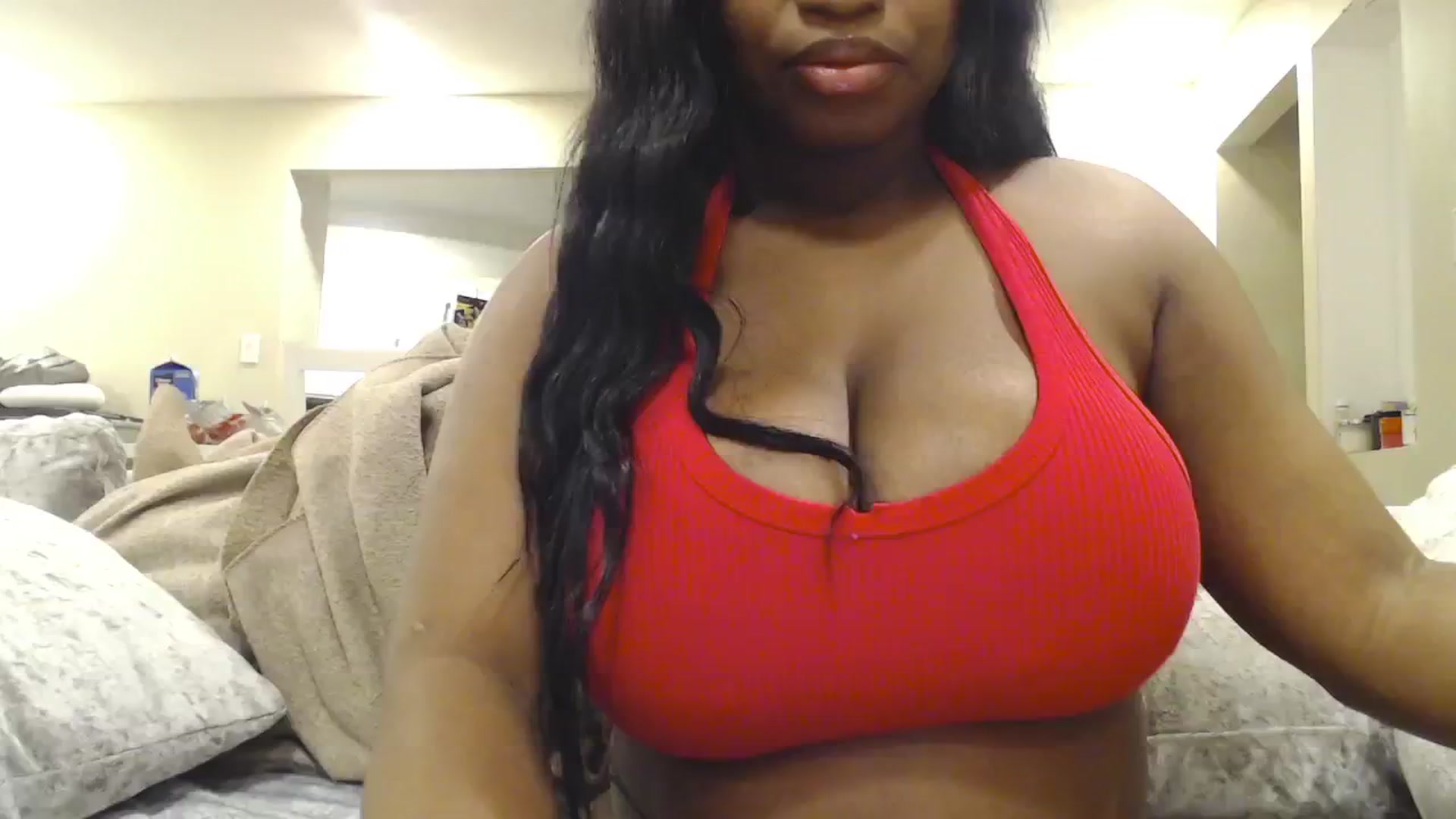 Gallery image thumbnail from AngelJazmin's myfreecams stream on, 10/16/2024, 02:38 image 19 of 20