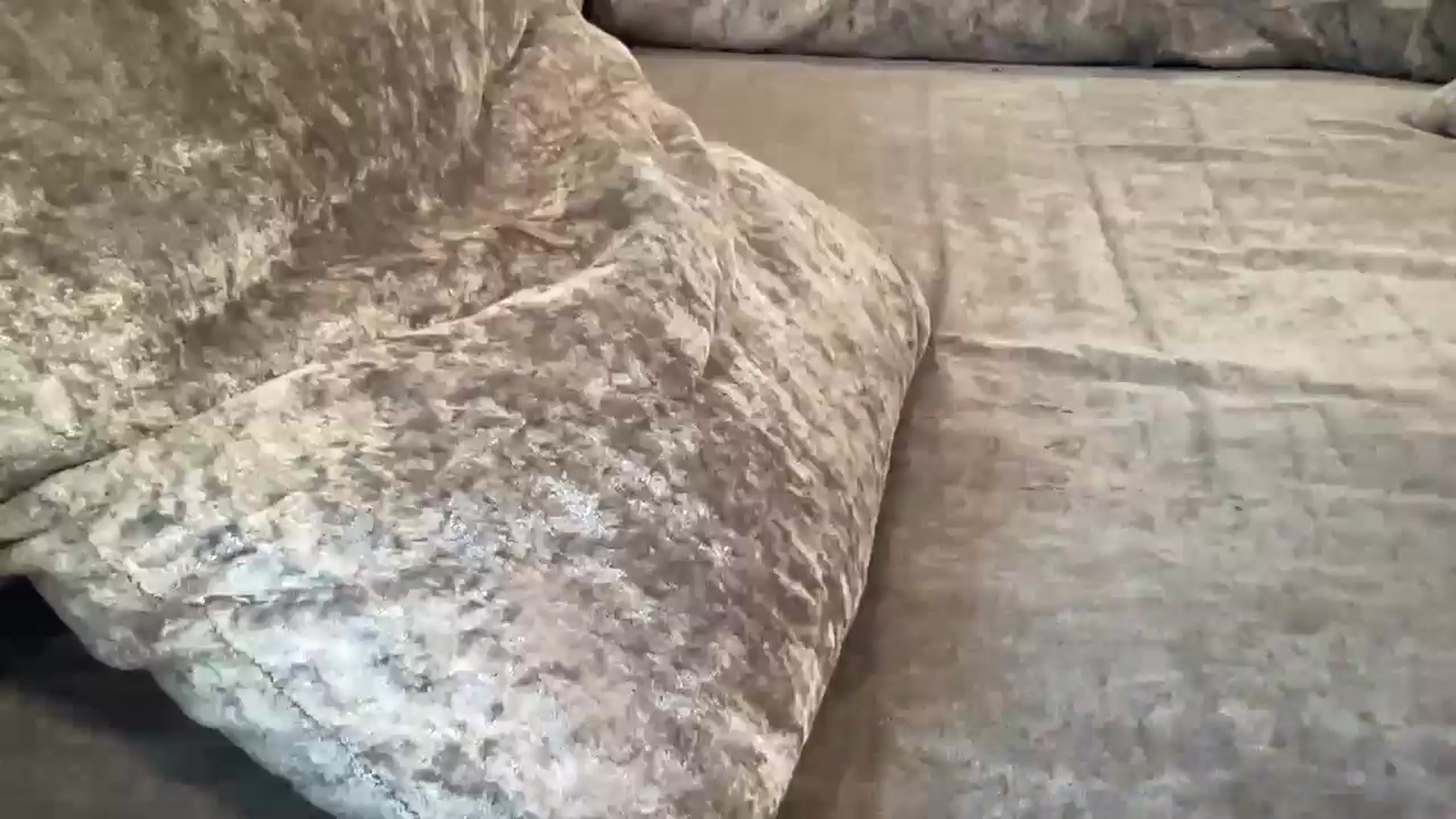 Gallery image thumbnail from AngelJazmin's myfreecams stream on, 06/30/2025, 20:07 image 1 of 20