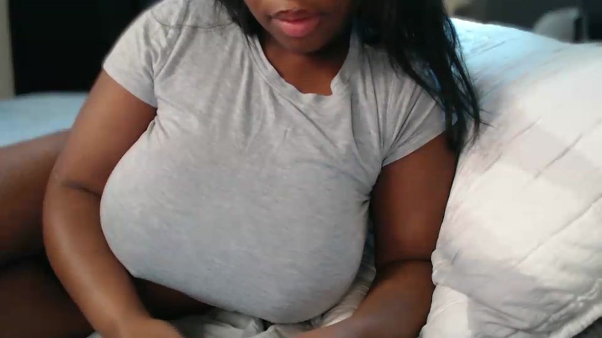 Gallery image thumbnail from AngelJazmin's myfreecams stream on, 07/04/2026, 17:12 image 7 of 20