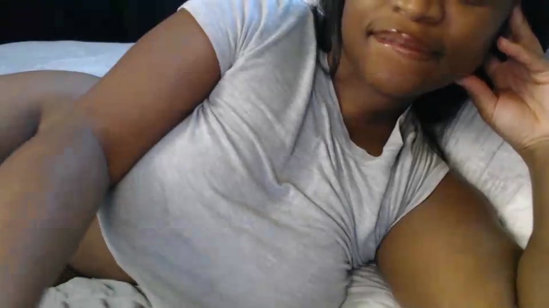 Gallery image thumbnail from AngelJazmin's myfreecams stream on, 07/04/2026, 17:12 image 6 of 20