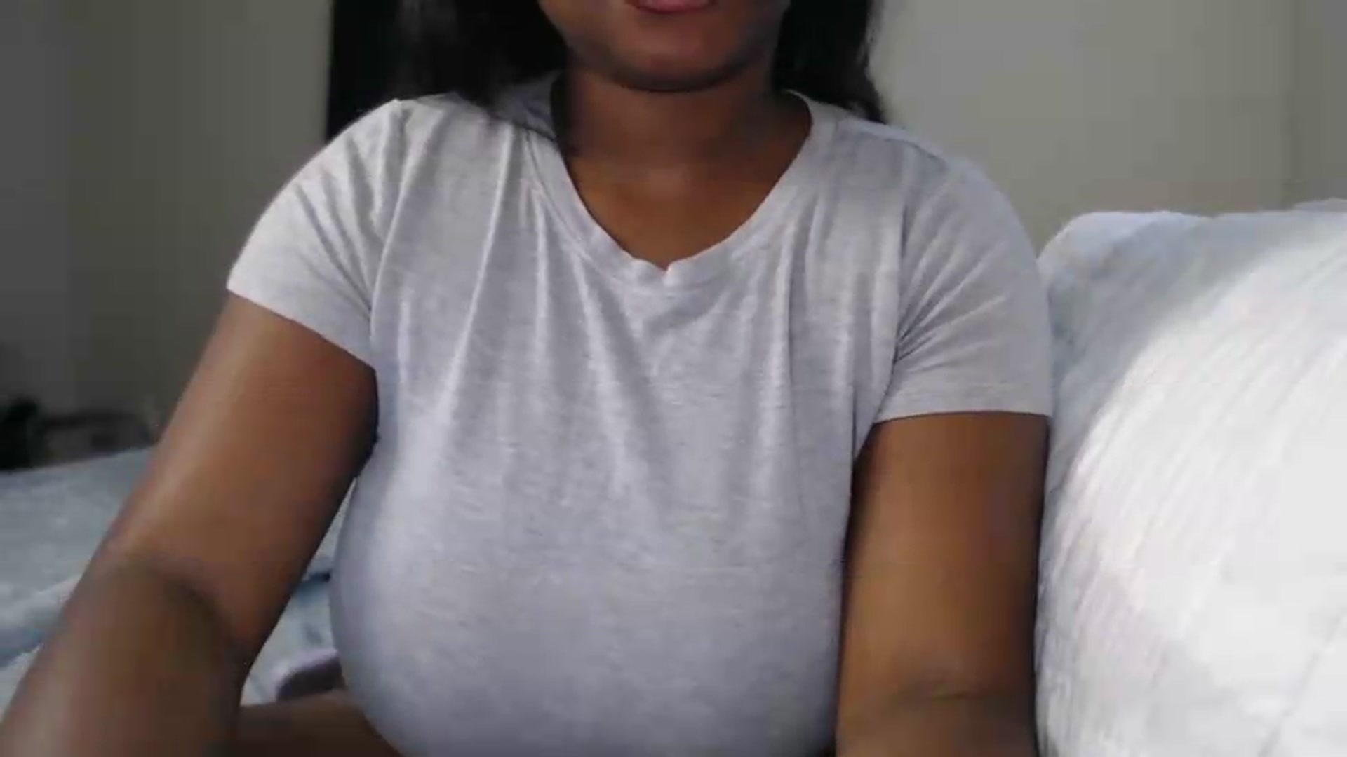 Gallery image thumbnail from AngelJazmin's myfreecams stream on, 07/04/2026, 19:12 image 20 of 20