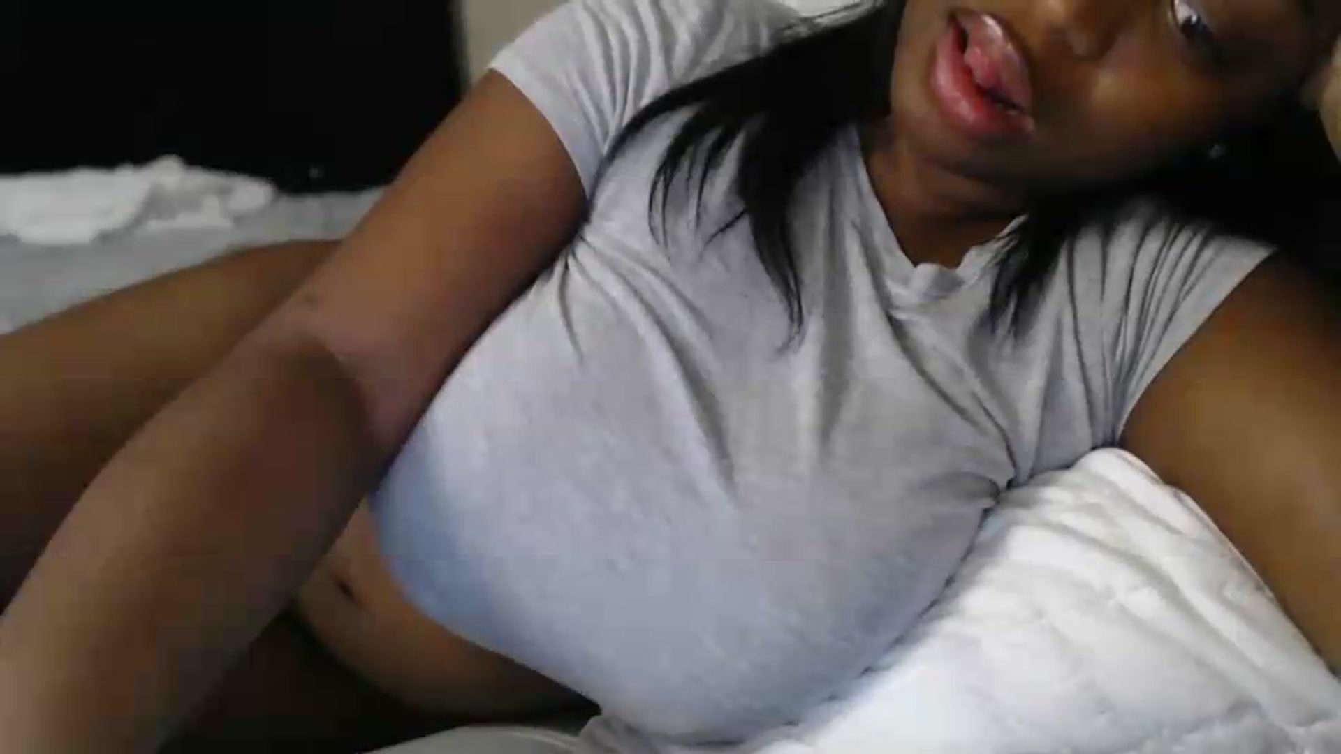 Gallery image thumbnail from AngelJazmin's myfreecams stream on, 07/04/2026, 21:23 image 20 of 20