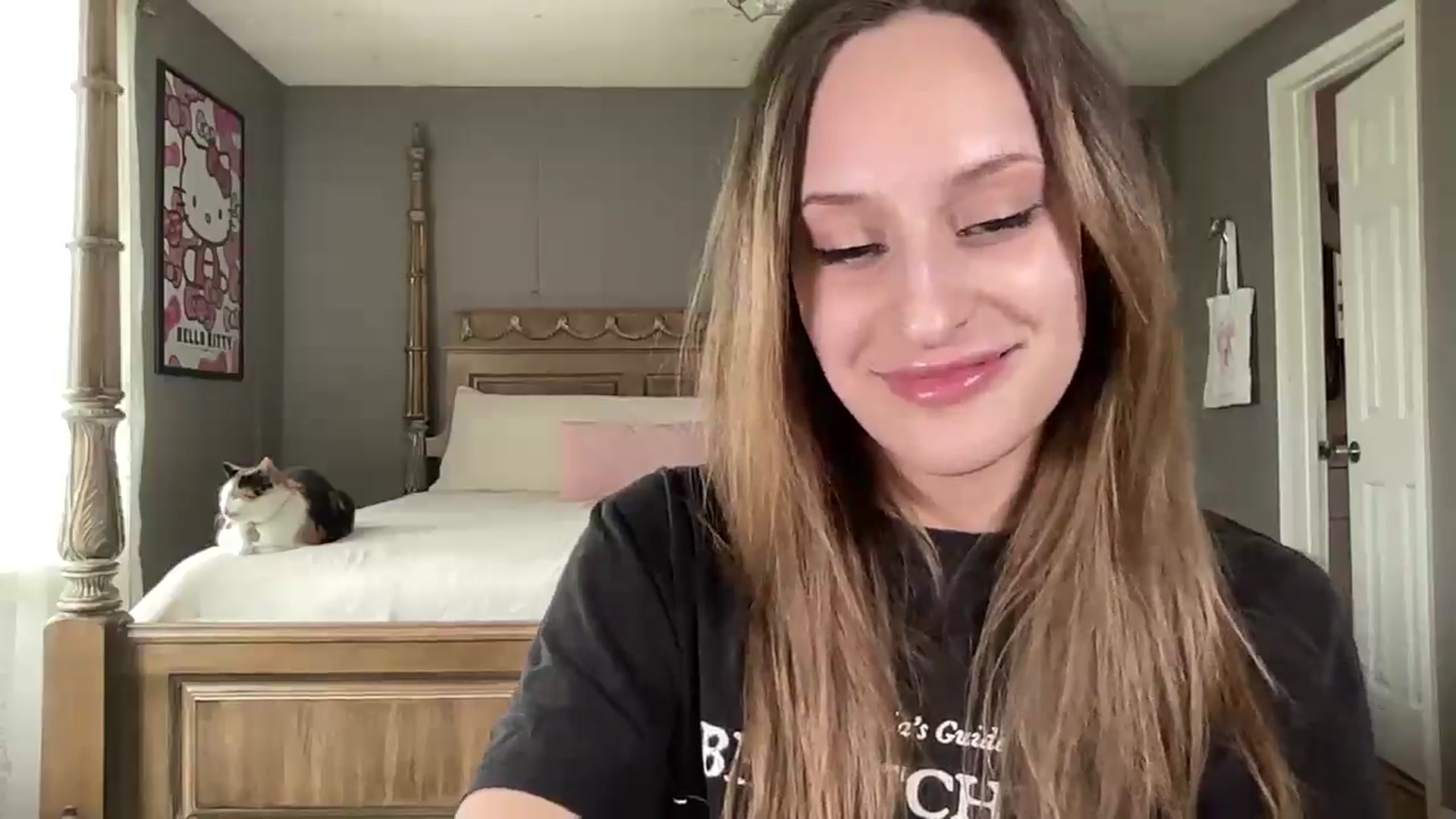 Gallery image thumbnail from AngelLily777's myfreecams stream on, 05/10/2025, 16:05 image 10 of 20