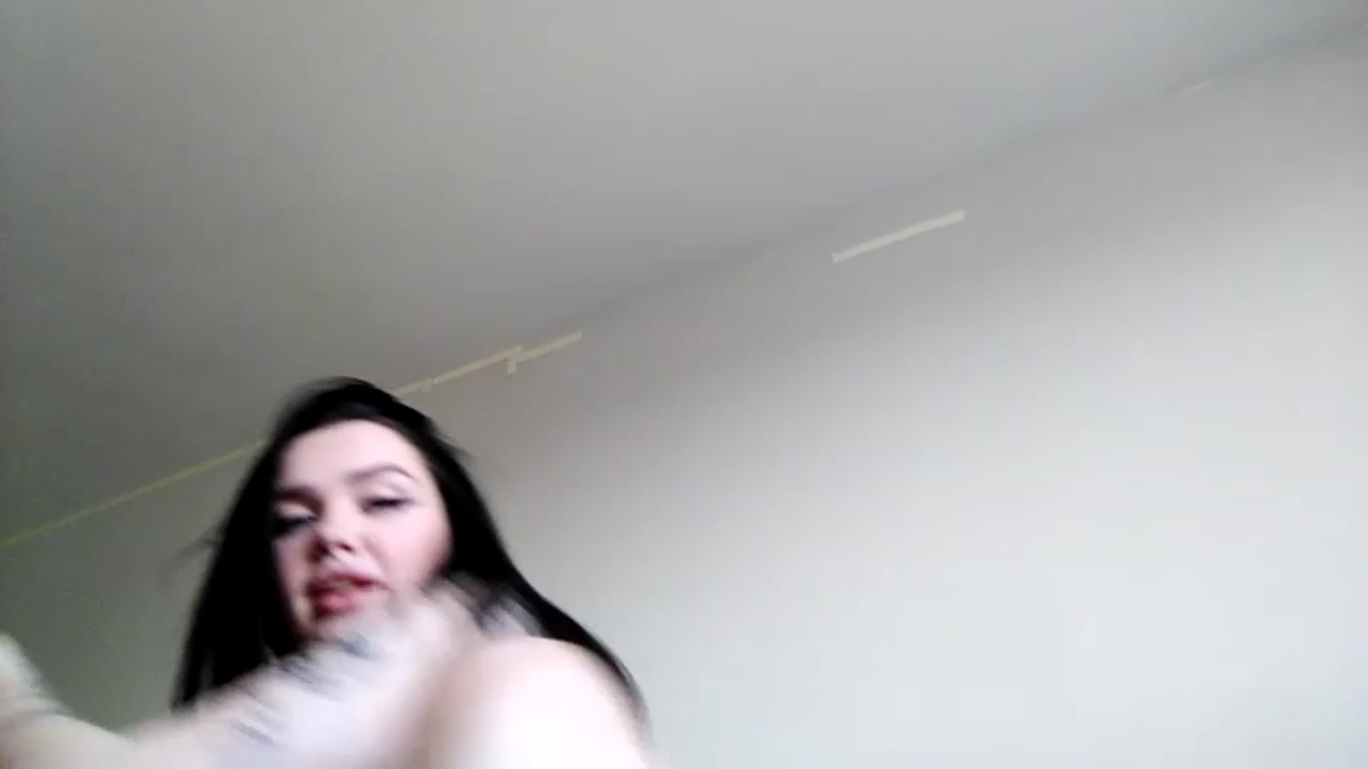 Gallery image thumbnail from AngelLips321's myfreecams stream on, 04/06/2023, 20:41 image 19 of 20
