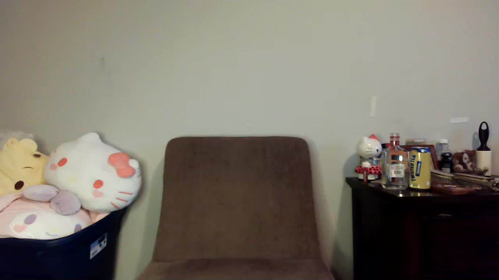 Gallery image thumbnail from AngelLips321's myfreecams stream on, 05/10/2023, 24:44 image 1 of 20