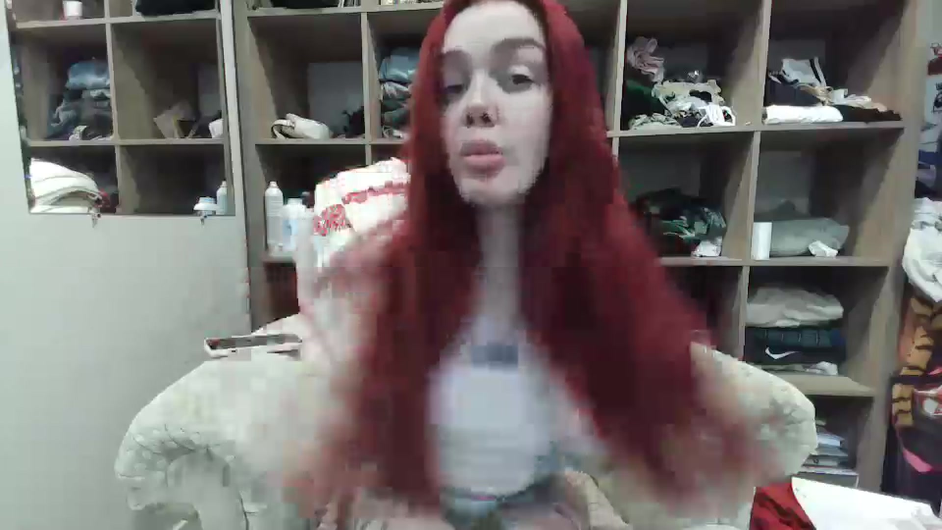 Gallery image thumbnail from AngelLips321's myfreecams stream on, 09/13/2025, 23:47 image 16 of 20