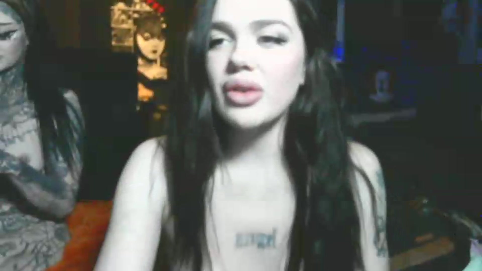 Gallery image thumbnail from AngelLips321's myfreecams stream on, 05/23/2026, 01:42 image 10 of 20
