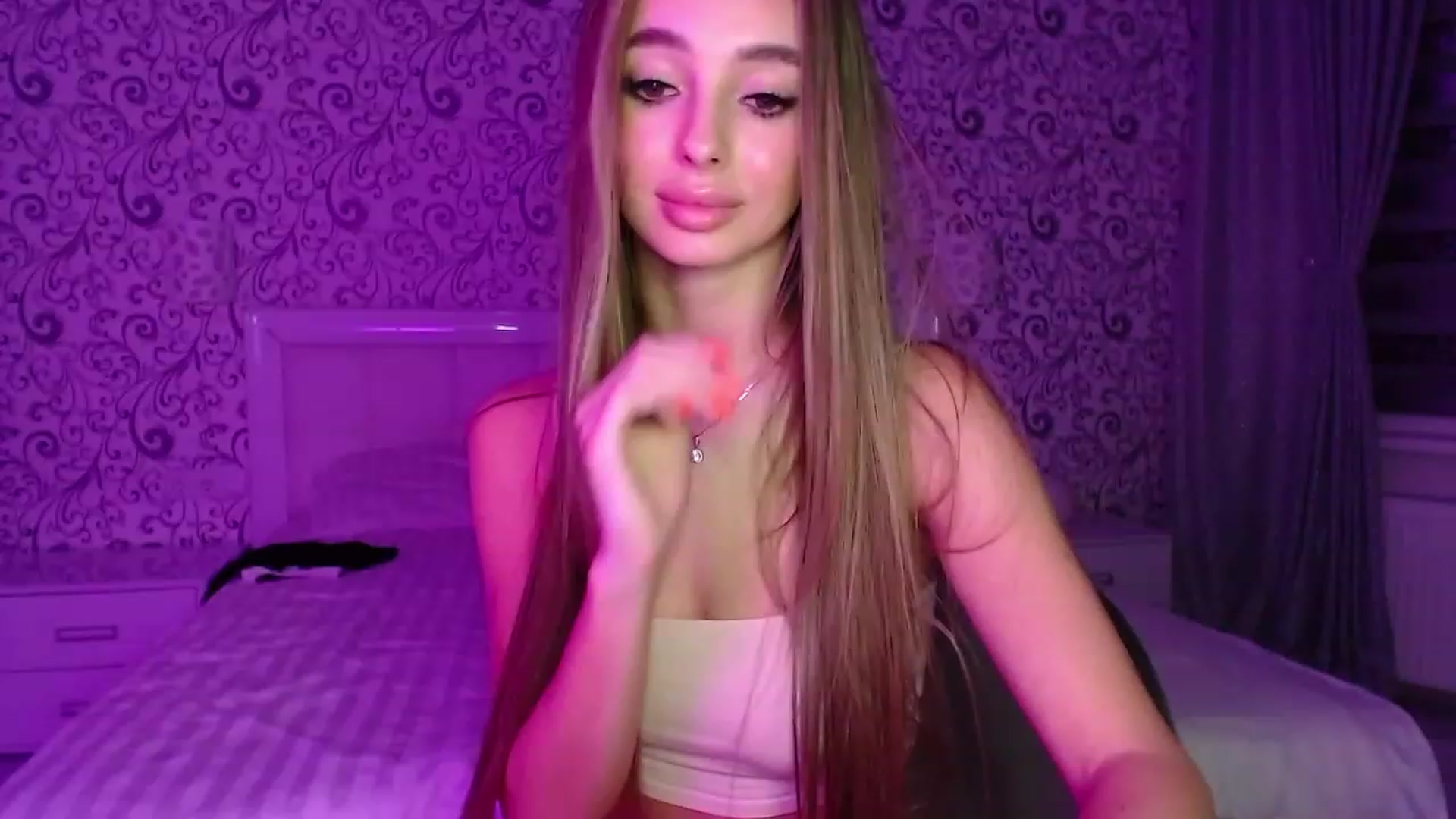 Gallery image thumbnail from AngelLove__'s myfreecams stream on, 12/10/2022, 22:54 image 5 of 20