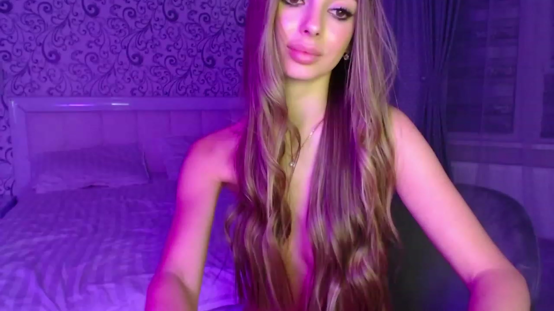Gallery image thumbnail from AngelLove__'s myfreecams stream on, 12/15/2022, 02:13 image 2 of 20