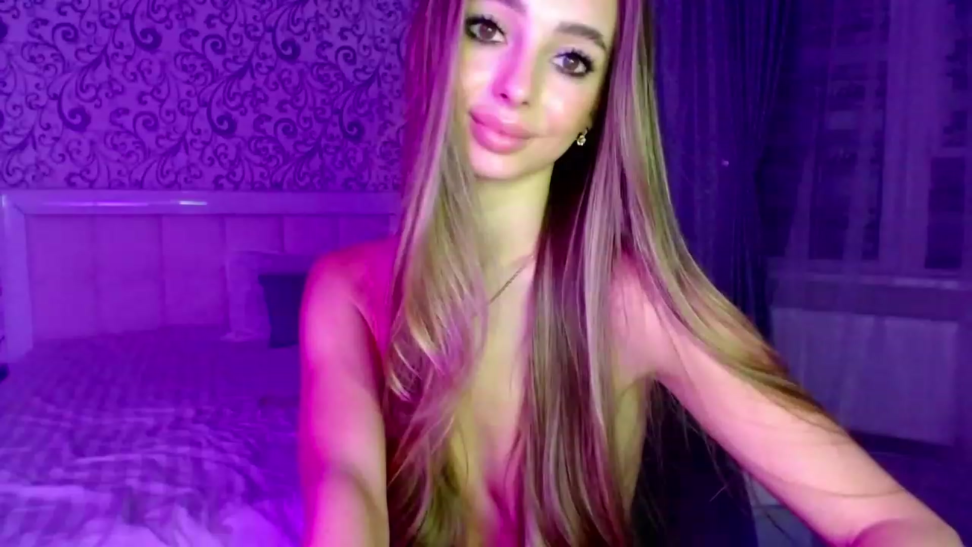 Gallery image thumbnail from AngelLove__'s myfreecams stream on, 12/15/2022, 23:44 image 6 of 20