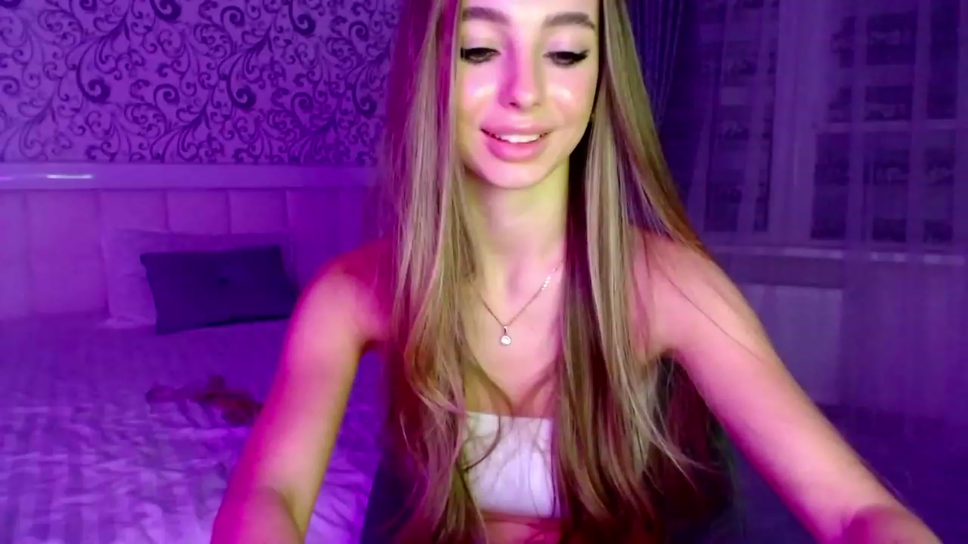 Gallery image thumbnail from AngelLove__'s myfreecams stream on, 12/15/2022, 23:44 image 14 of 20