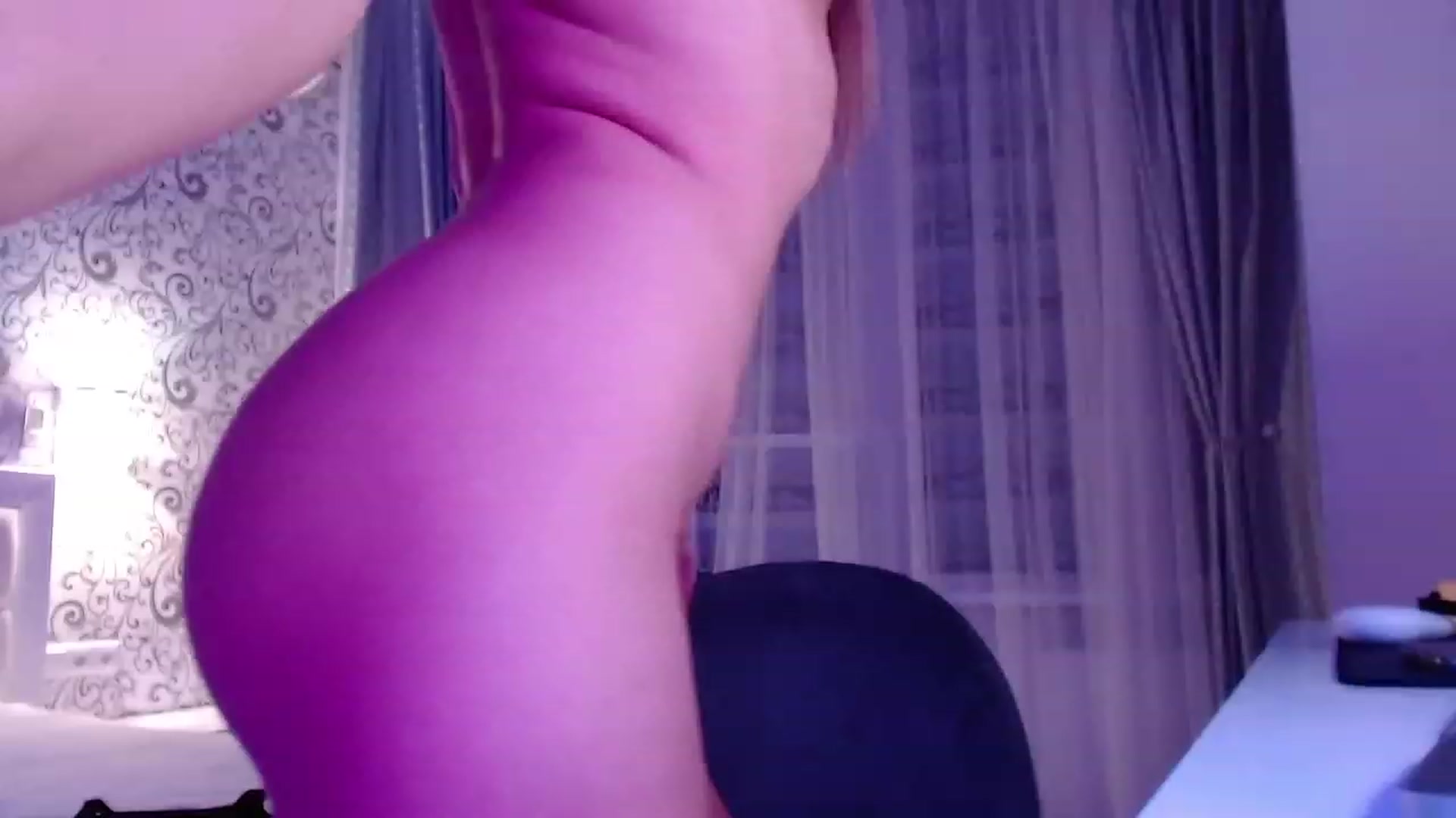 Gallery image thumbnail from AngelLove__'s myfreecams stream on, 12/19/2022, 01:09 image 14 of 20
