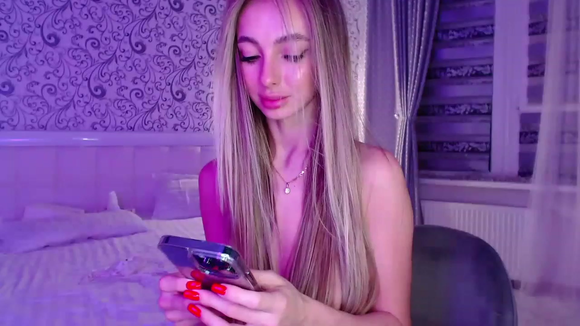 Gallery image thumbnail from AngelLove__'s myfreecams stream on, 02/10/2023, 01:08 image 8 of 20