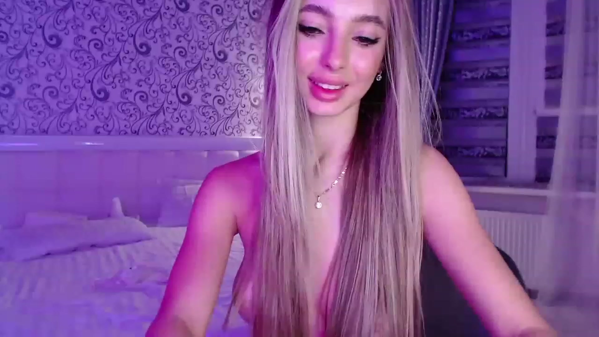 Gallery image thumbnail from AngelLove__'s myfreecams stream on, 02/10/2023, 01:08 image 7 of 20