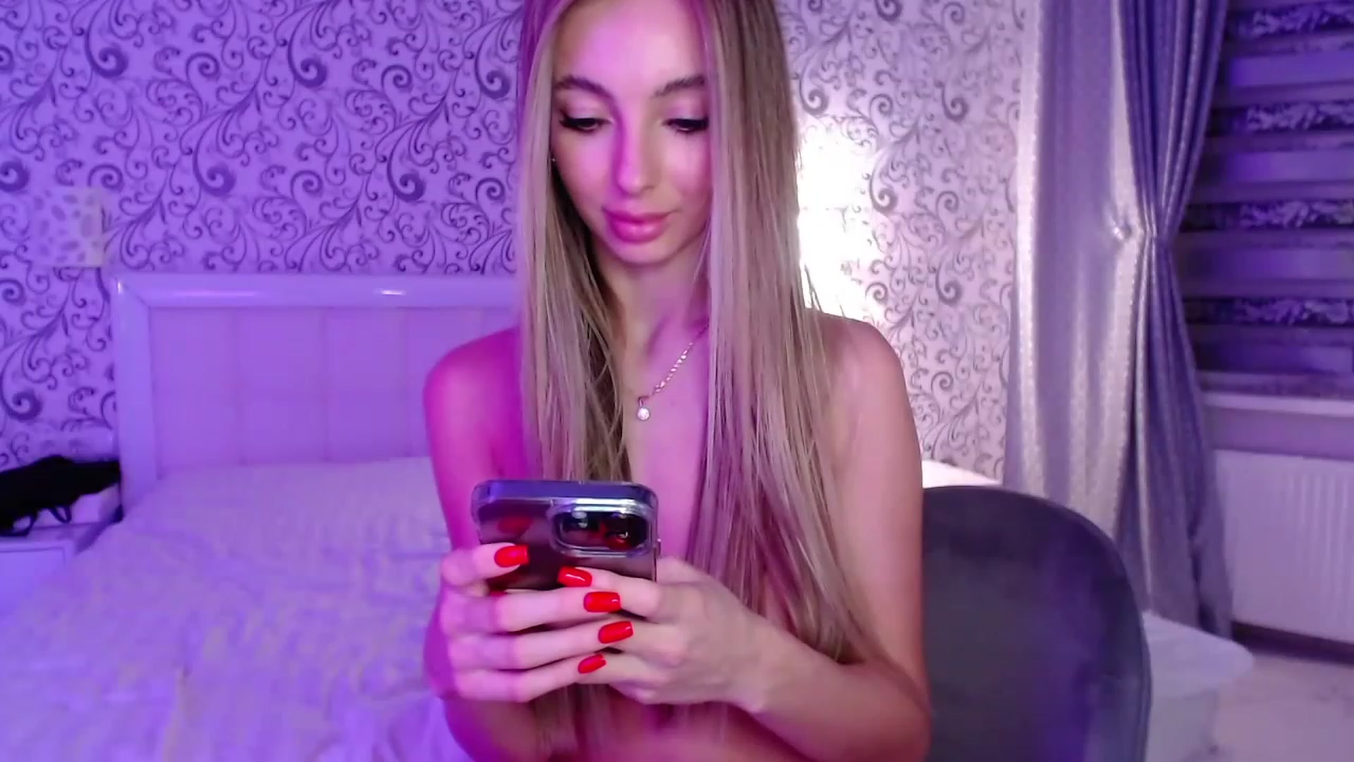 Gallery image thumbnail from AngelLove__'s myfreecams stream on, 02/11/2023, 24:21 image 4 of 20