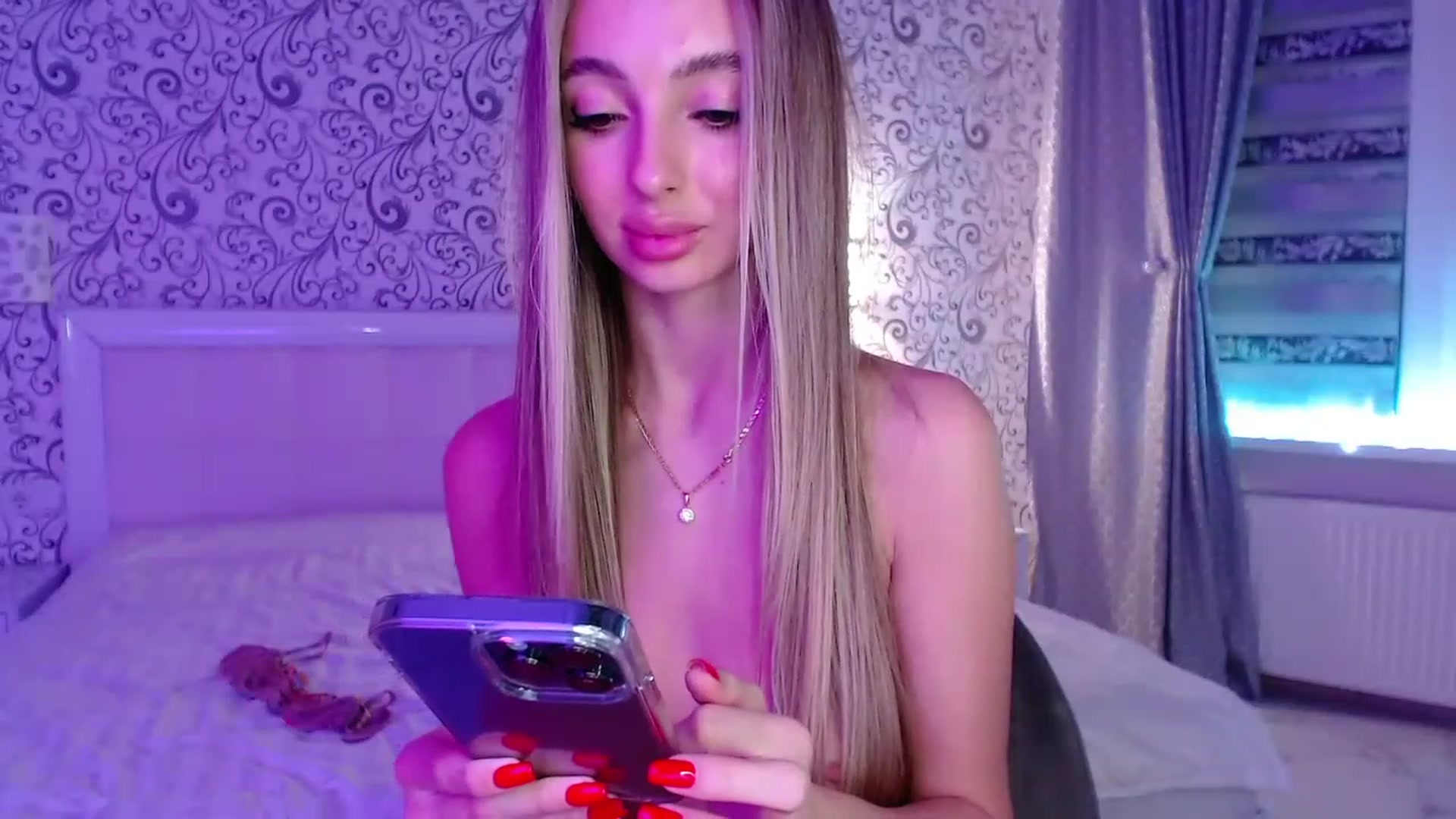 Gallery image thumbnail from AngelLove__'s myfreecams stream on, 02/12/2023, 24:30 image 17 of 20