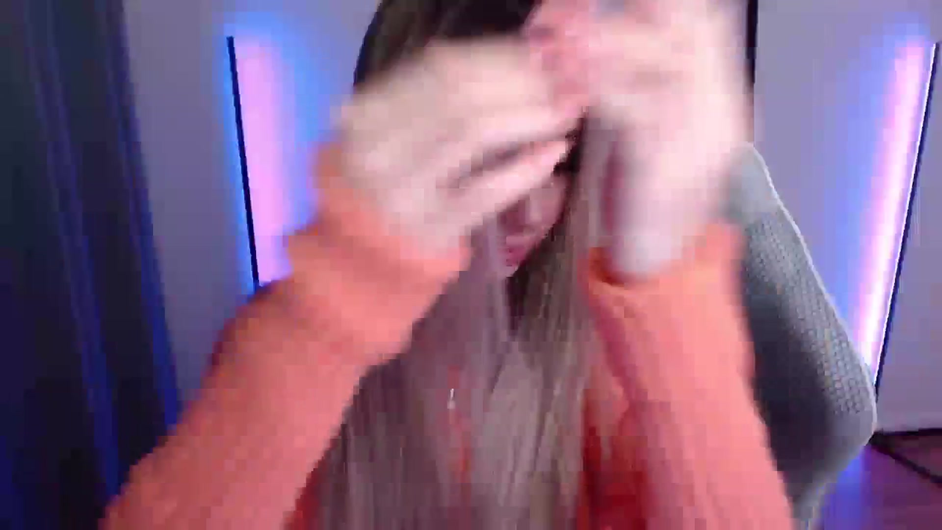 Gallery image thumbnail from AngelLove__'s myfreecams stream on, 11/14/2023, 24:28 image 16 of 20