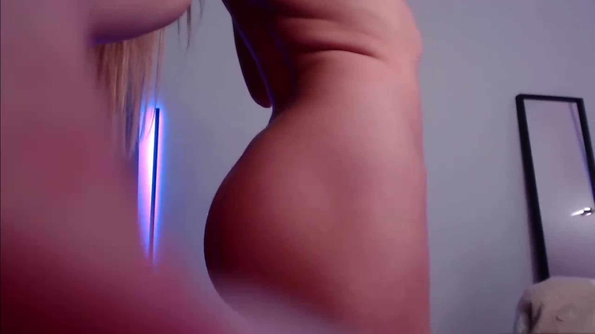 Gallery image thumbnail from AngelLove__'s myfreecams stream on, 12/09/2023, 02:27 image 12 of 20