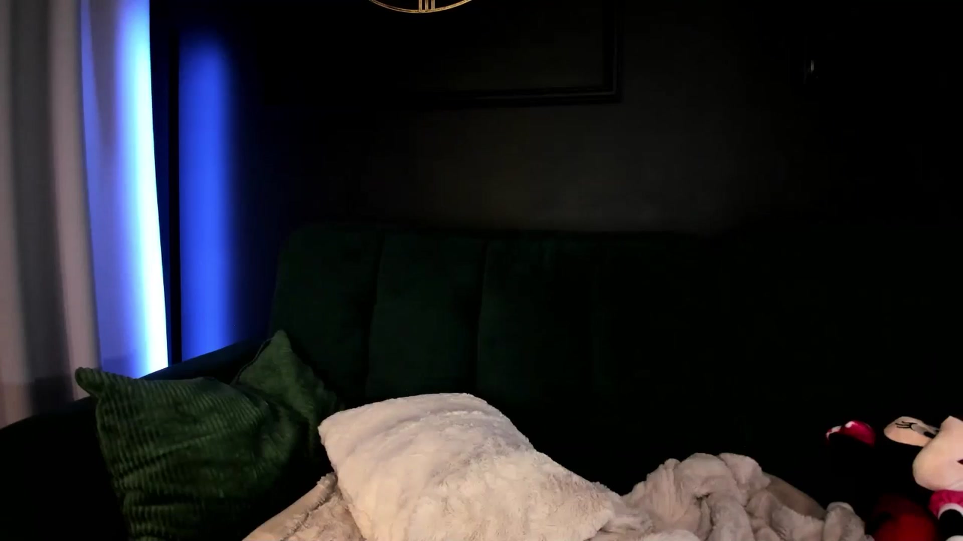 Gallery image thumbnail from AngelLove__'s myfreecams stream on, 04/29/2024, 24:03 image 10 of 20
