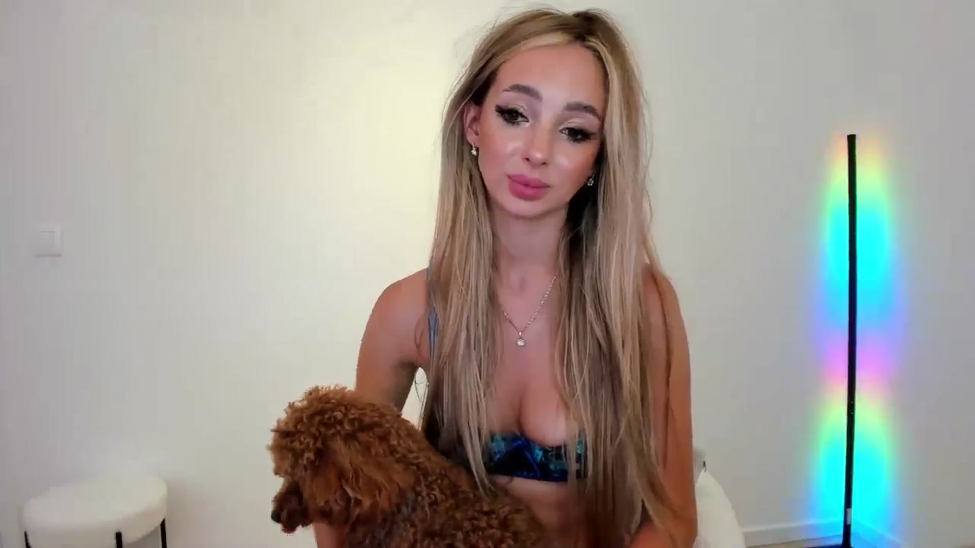Gallery image thumbnail from AngelLove__'s myfreecams stream on, 09/02/2024, 02:00 image 10 of 20