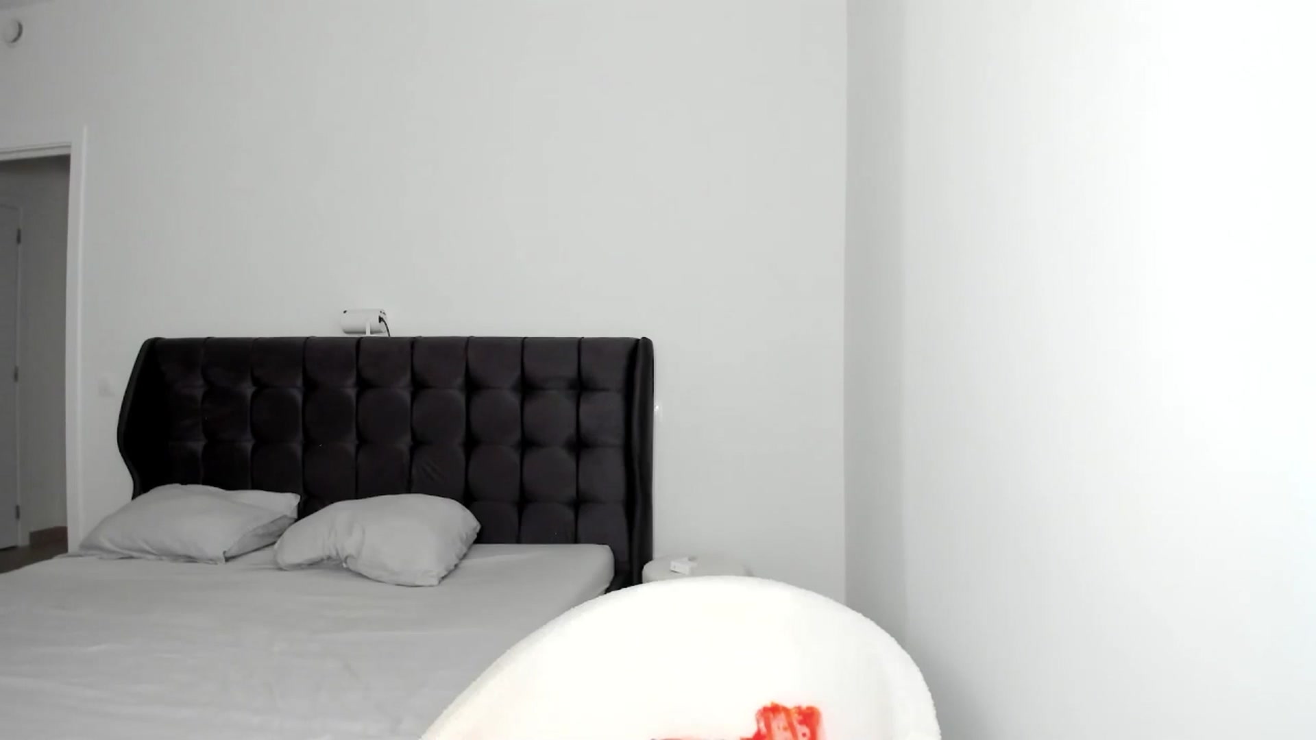 Gallery image thumbnail from AngelLove__'s myfreecams stream on, 06/27/2025, 23:41 image 18 of 20