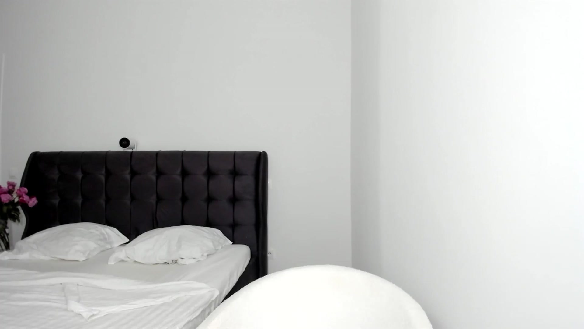 Gallery image thumbnail from AngelLove__'s myfreecams stream on, 07/05/2025, 24:10 image 5 of 20