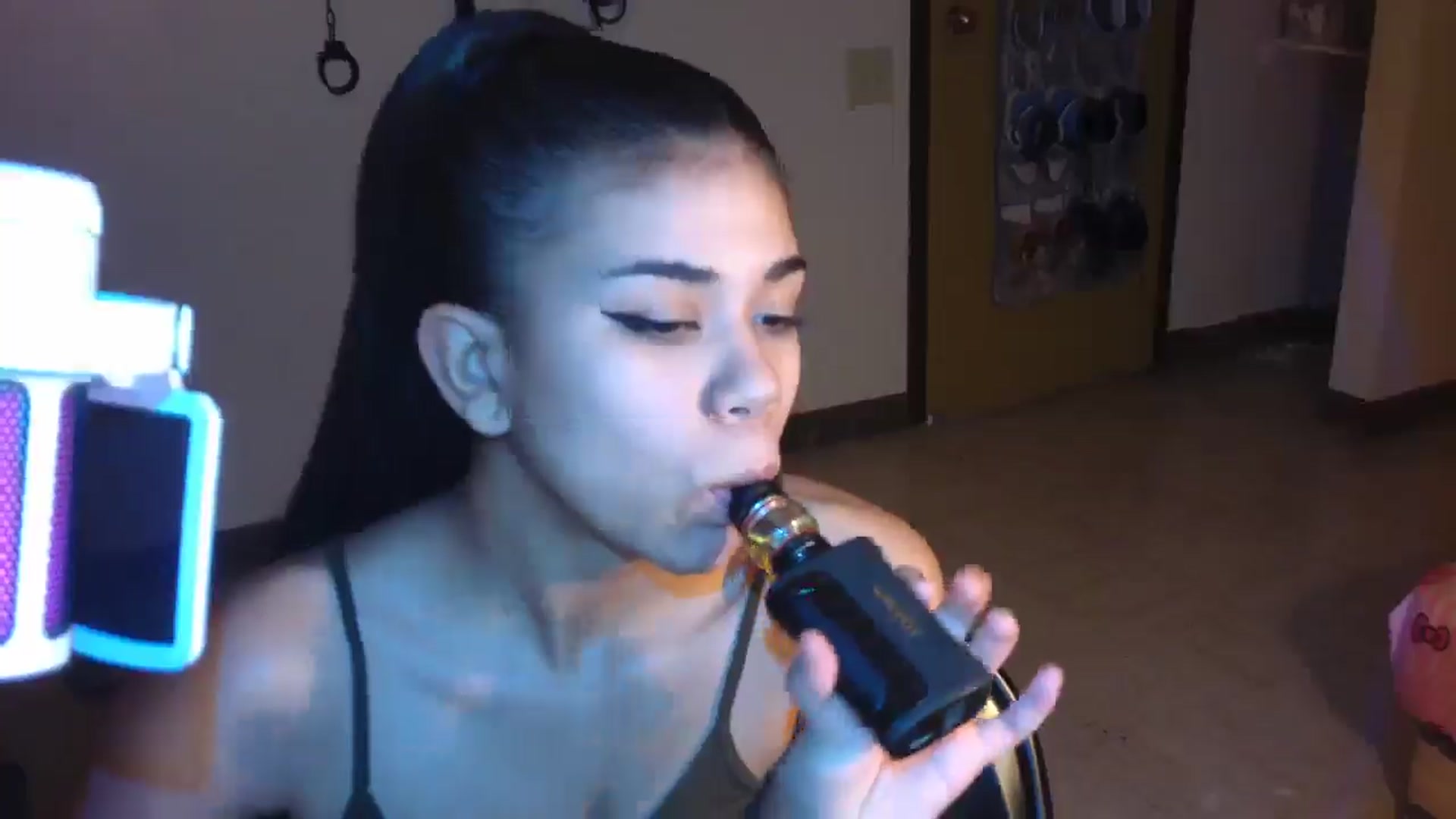 Gallery image thumbnail from AngelMadisonX's myfreecams stream on, 04/08/2025, 11:45 image 4 of 20