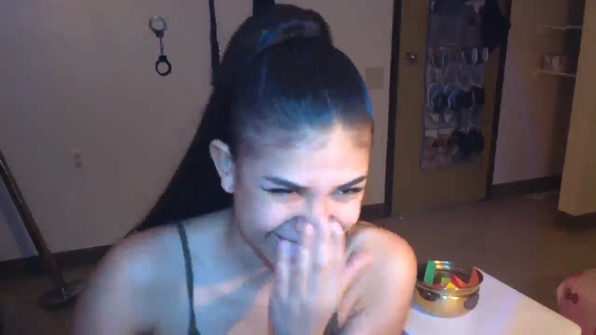 Gallery image thumbnail from AngelMadisonX's myfreecams stream on, 04/08/2025, 12:38 image 11 of 20