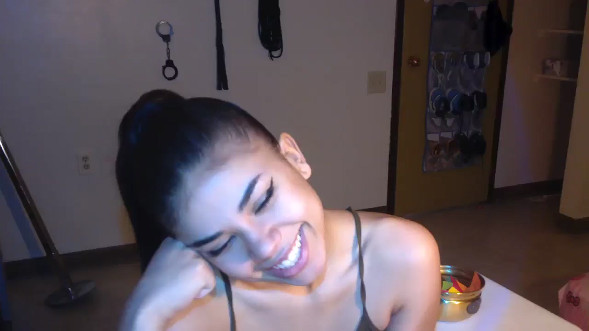 Gallery image thumbnail from AngelMadisonX's myfreecams stream on, 04/08/2025, 12:38 image 1 of 20