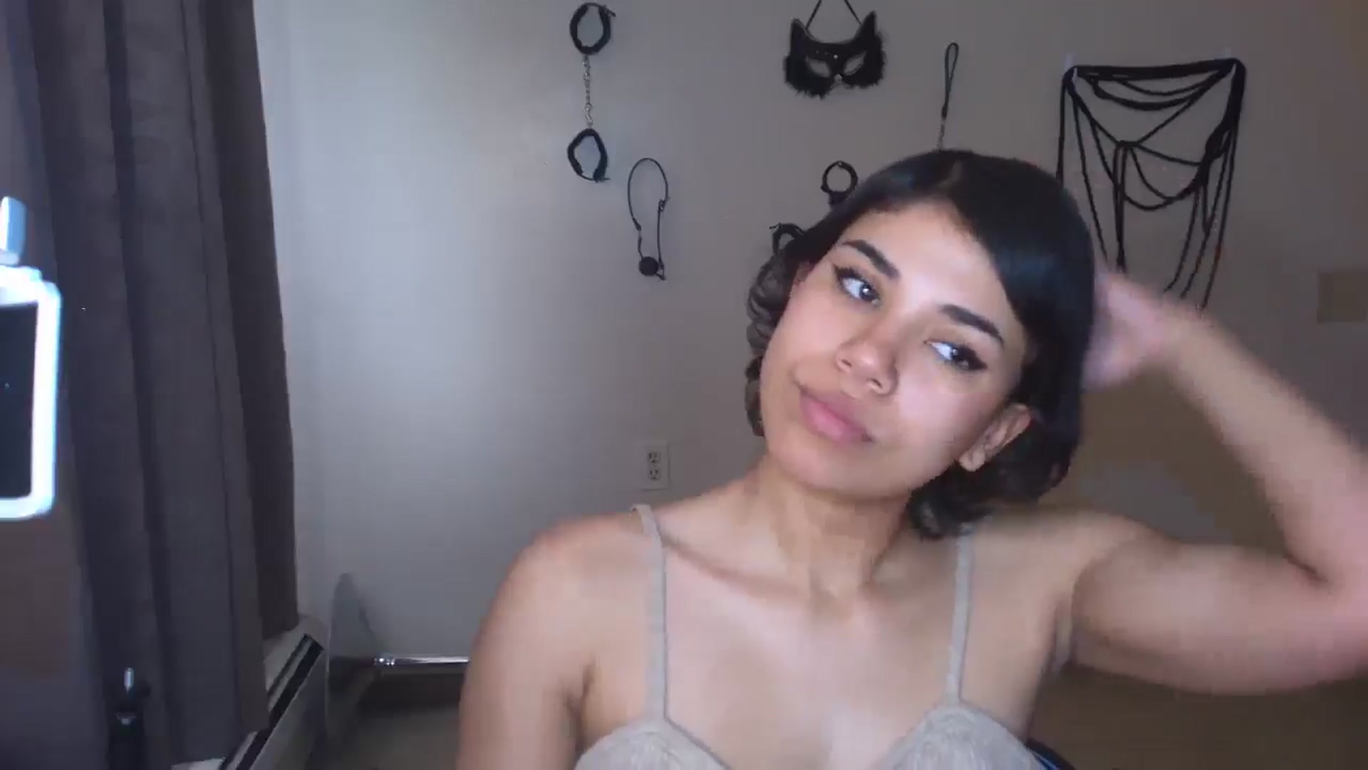 Gallery image thumbnail from AngelMadisonX's myfreecams stream on, 04/16/2025, 20:15 image 19 of 20