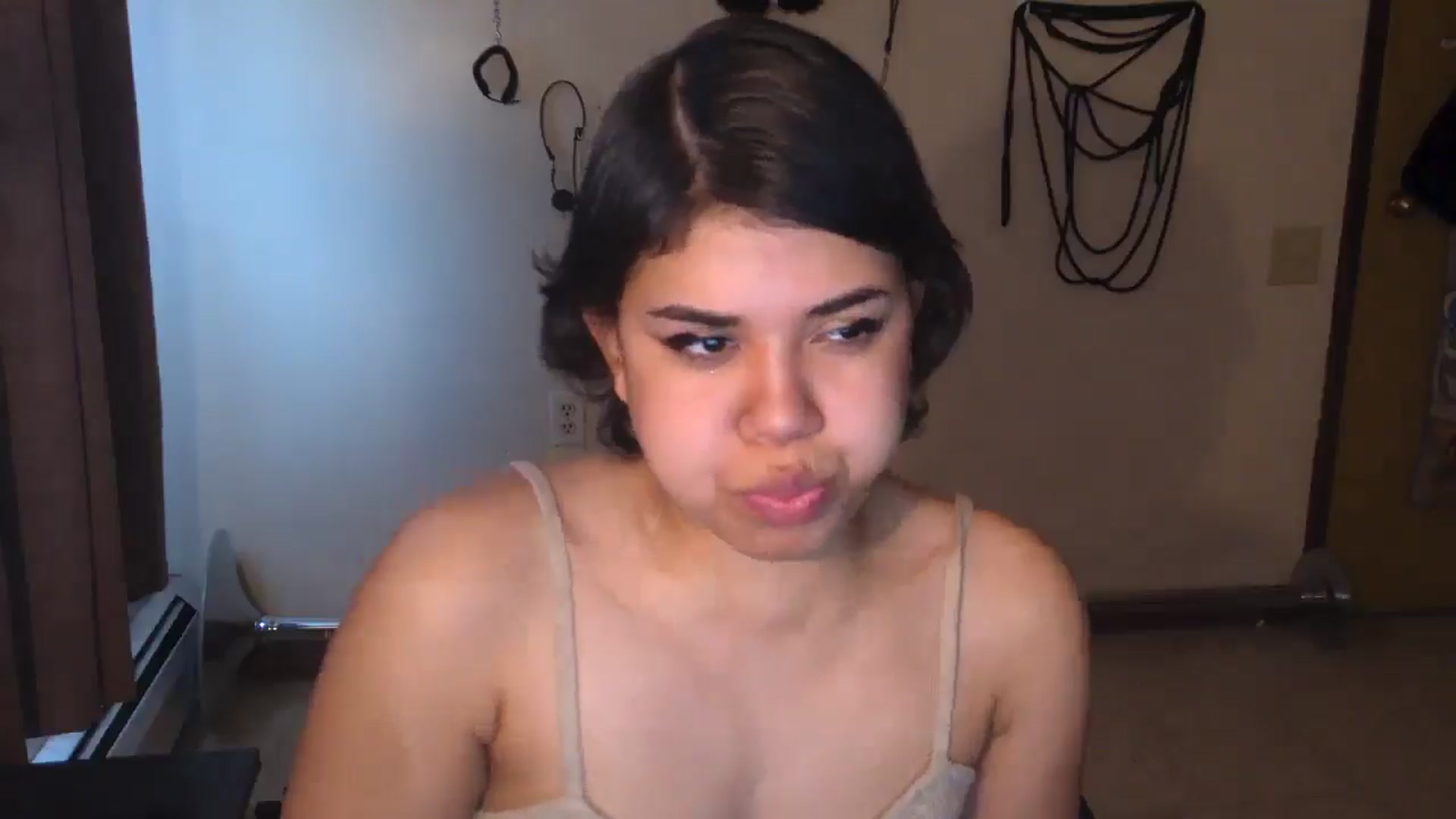 Gallery image thumbnail from AngelMadisonX's myfreecams stream on, 04/16/2025, 20:15 image 2 of 20